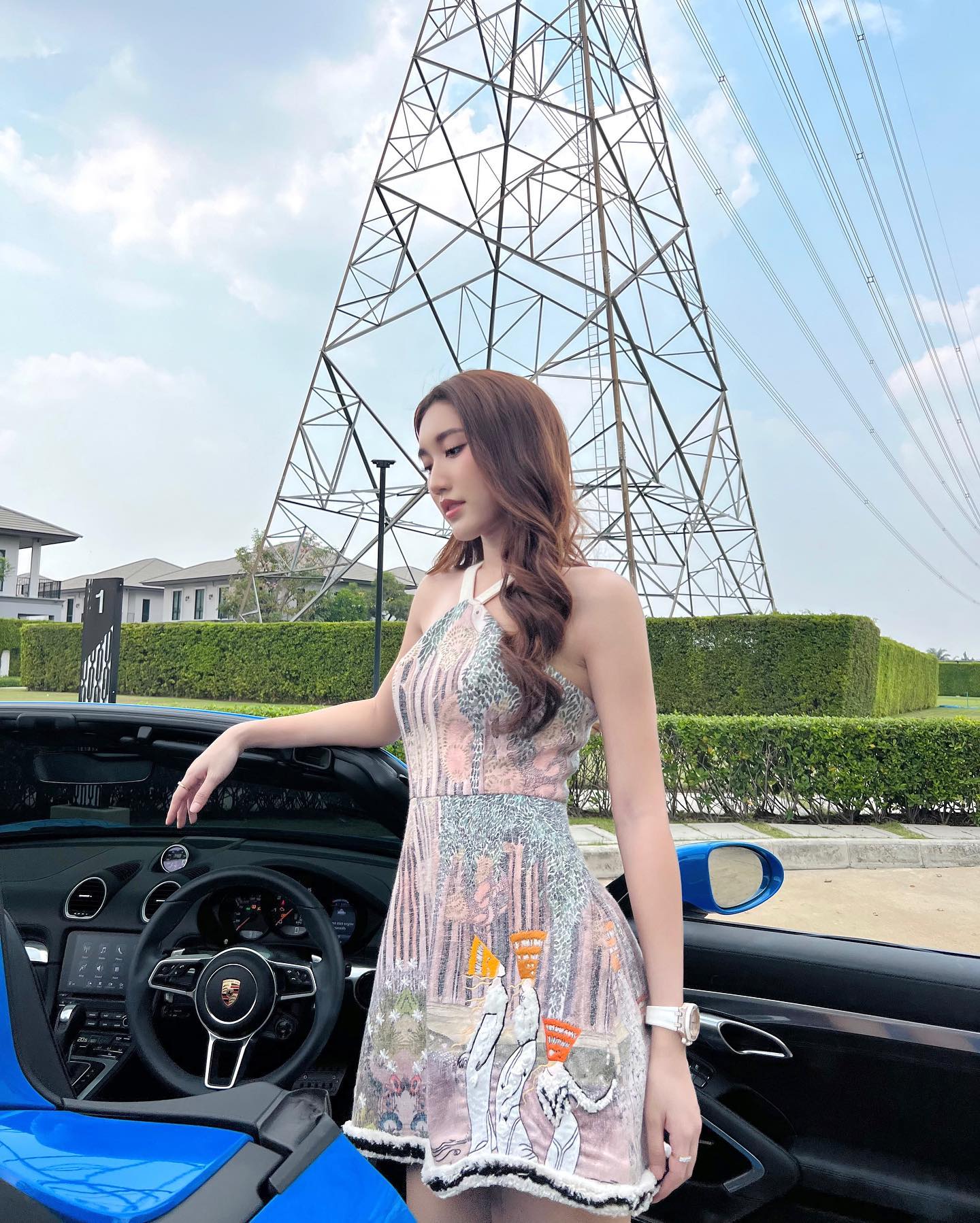 เบส - รักษ์วนีย์ คำสิงห์