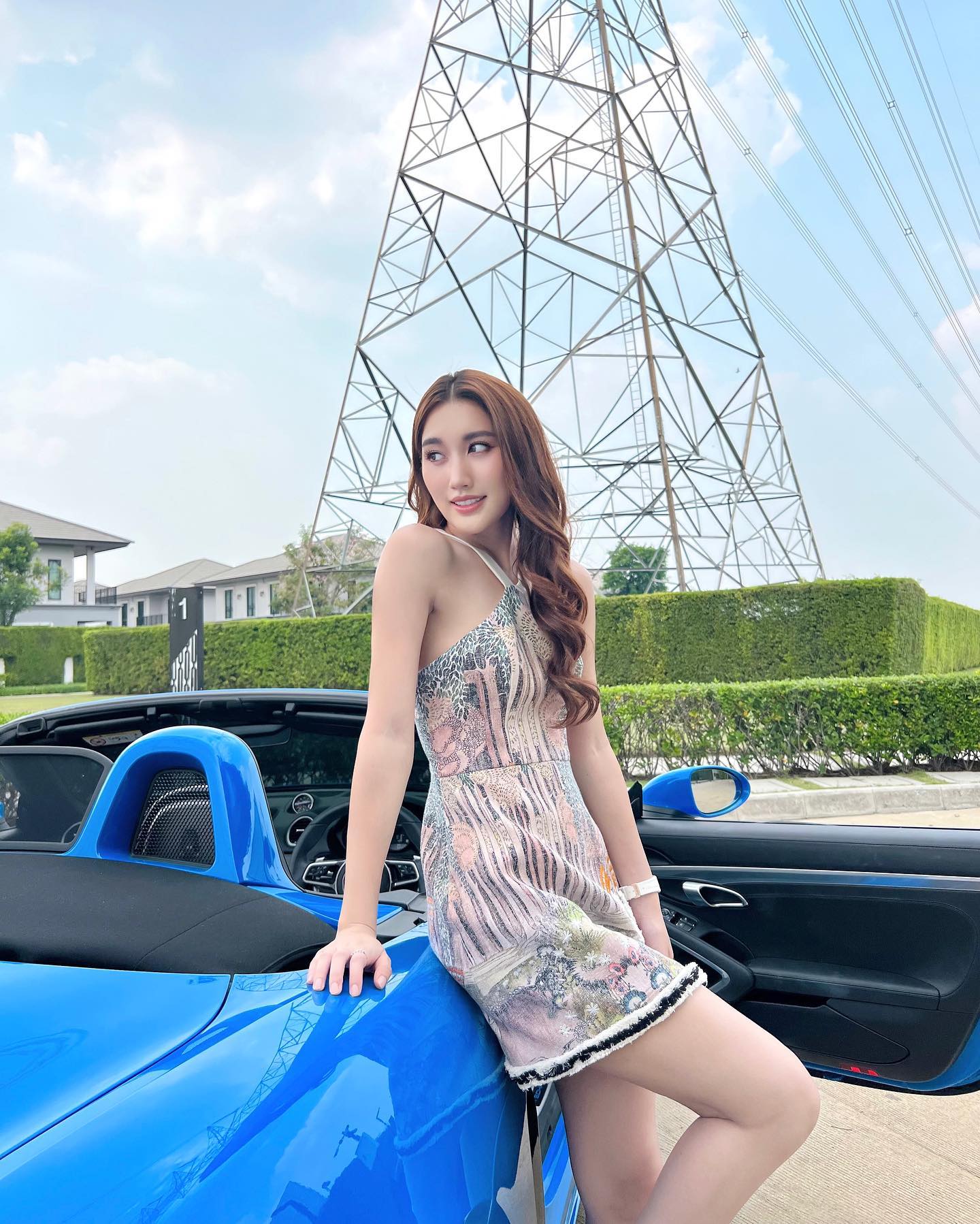 เบส - รักษ์วนีย์ คำสิงห์