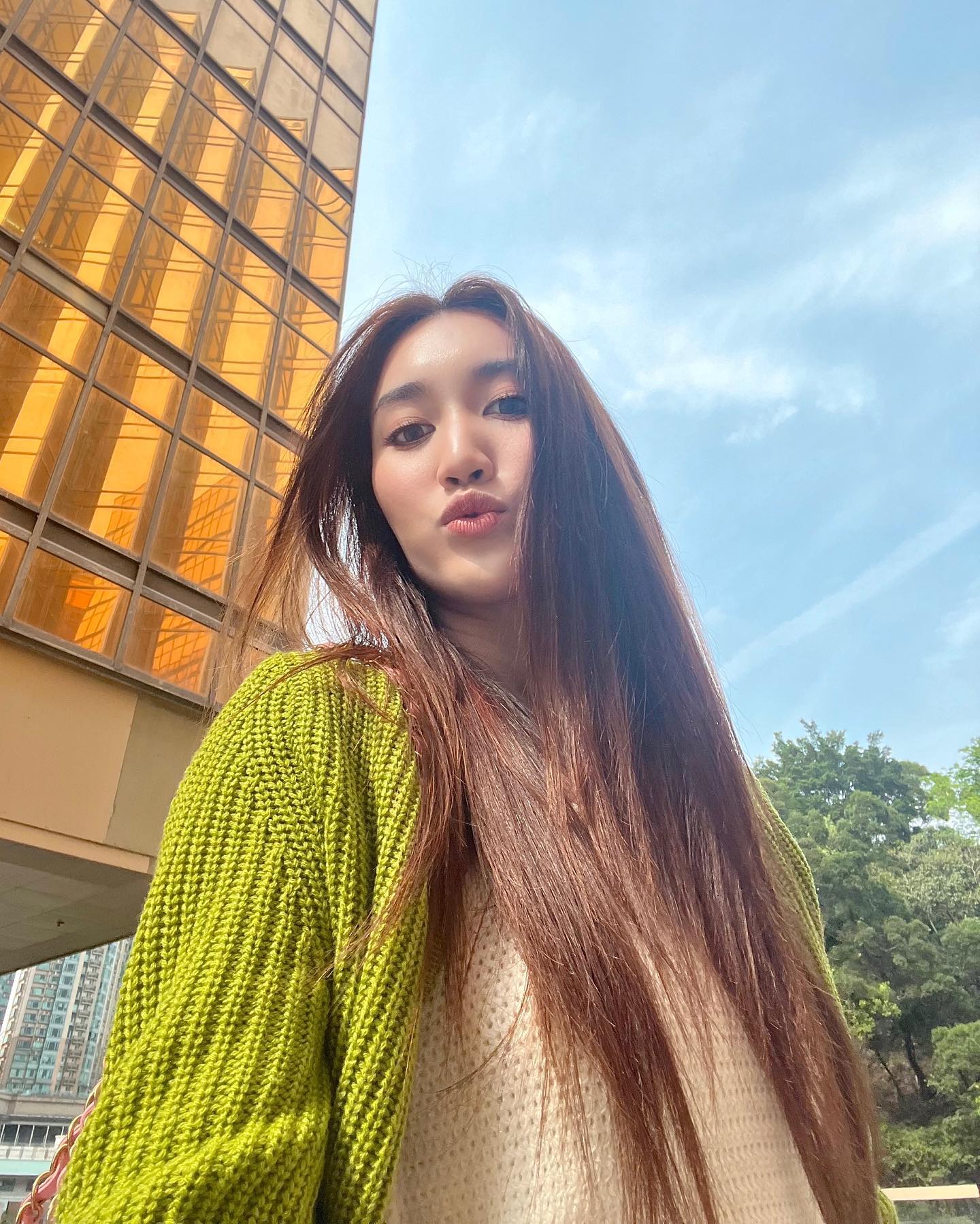 เบส - รักษ์วนีย์ คำสิงห์