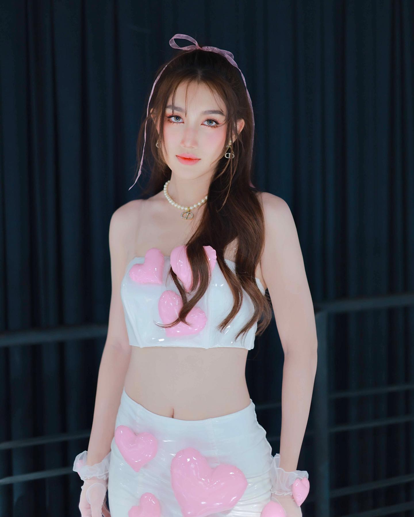 เบส - รักษ์วนีย์ คำสิงห์