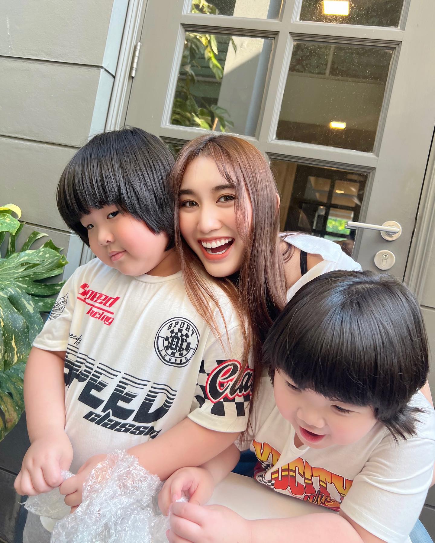 เบส - รักษ์วนีย์ คำสิงห์