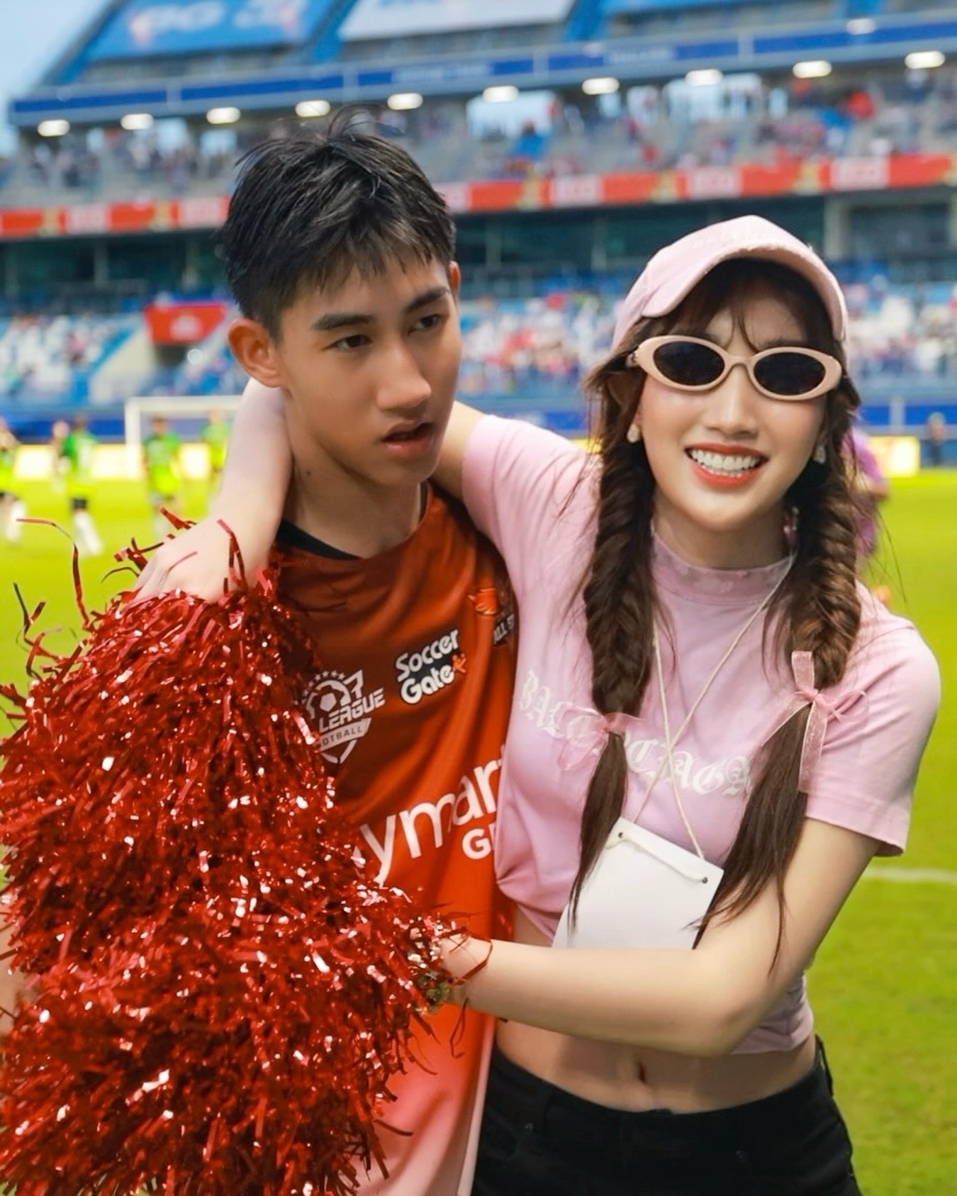 เบส - รักษ์วนีย์ คำสิงห์