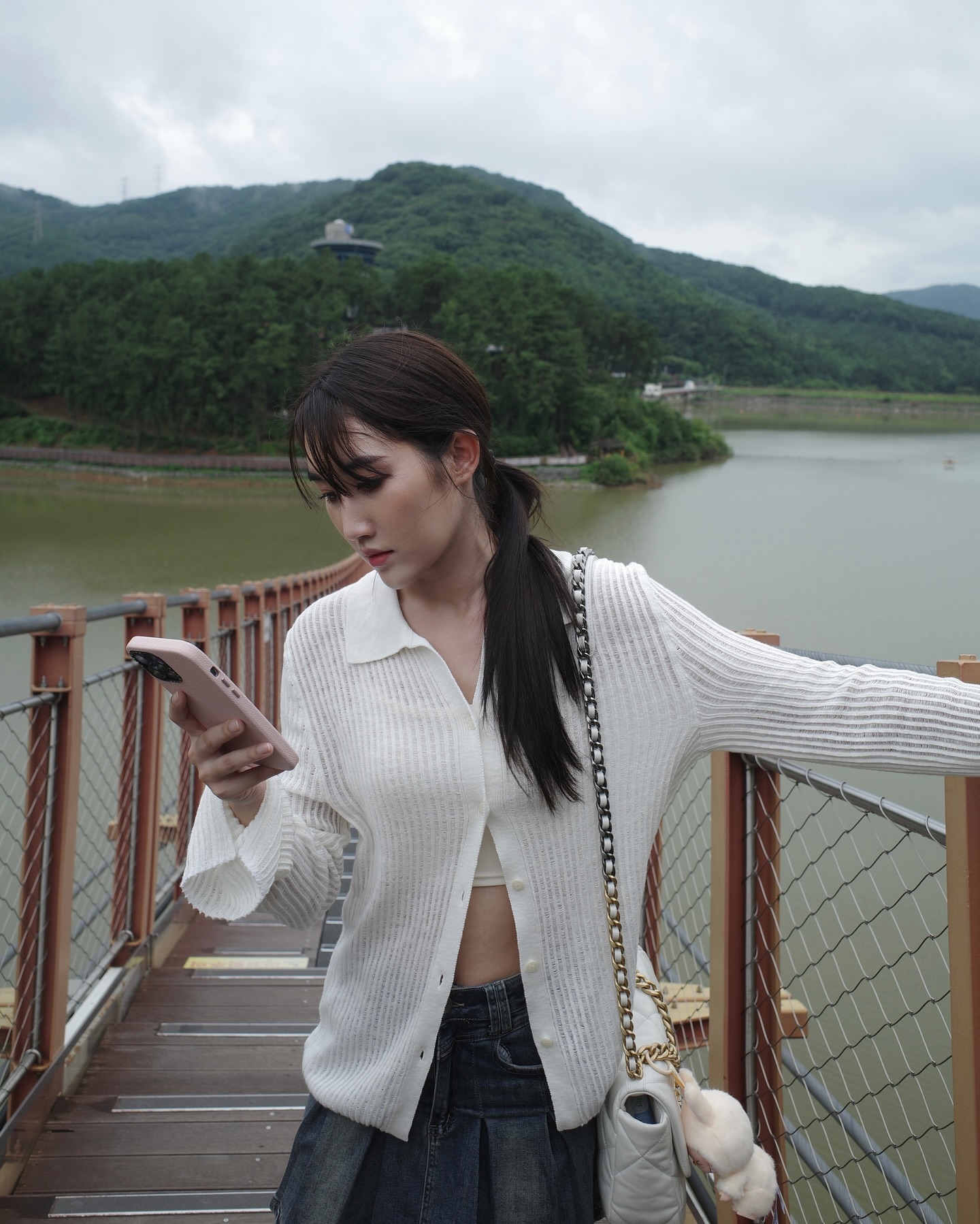 เบส - รักษ์วนีย์ คำสิงห์