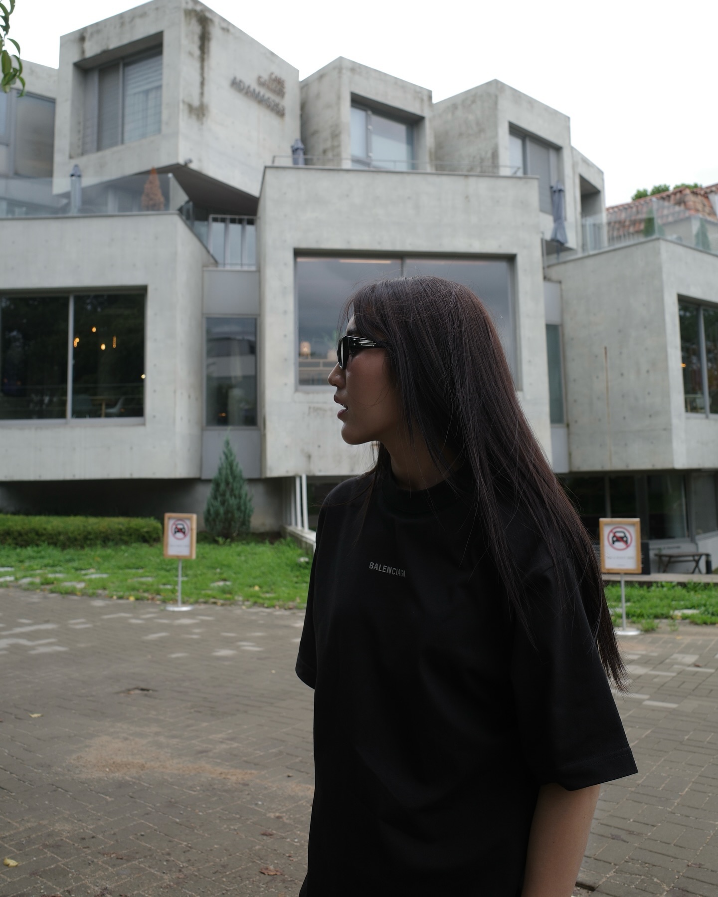 เบส - รักษ์วนีย์ คำสิงห์