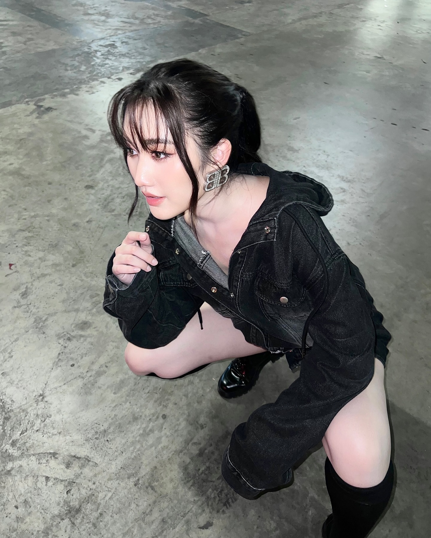 เบส - รักษ์วนีย์ คำสิงห์