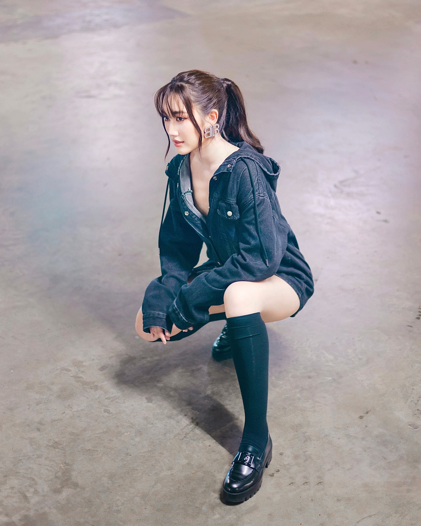 เบส - รักษ์วนีย์ คำสิงห์