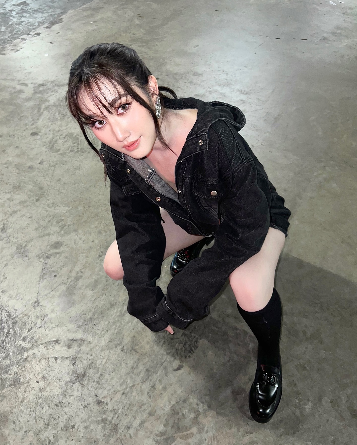 เบส - รักษ์วนีย์ คำสิงห์