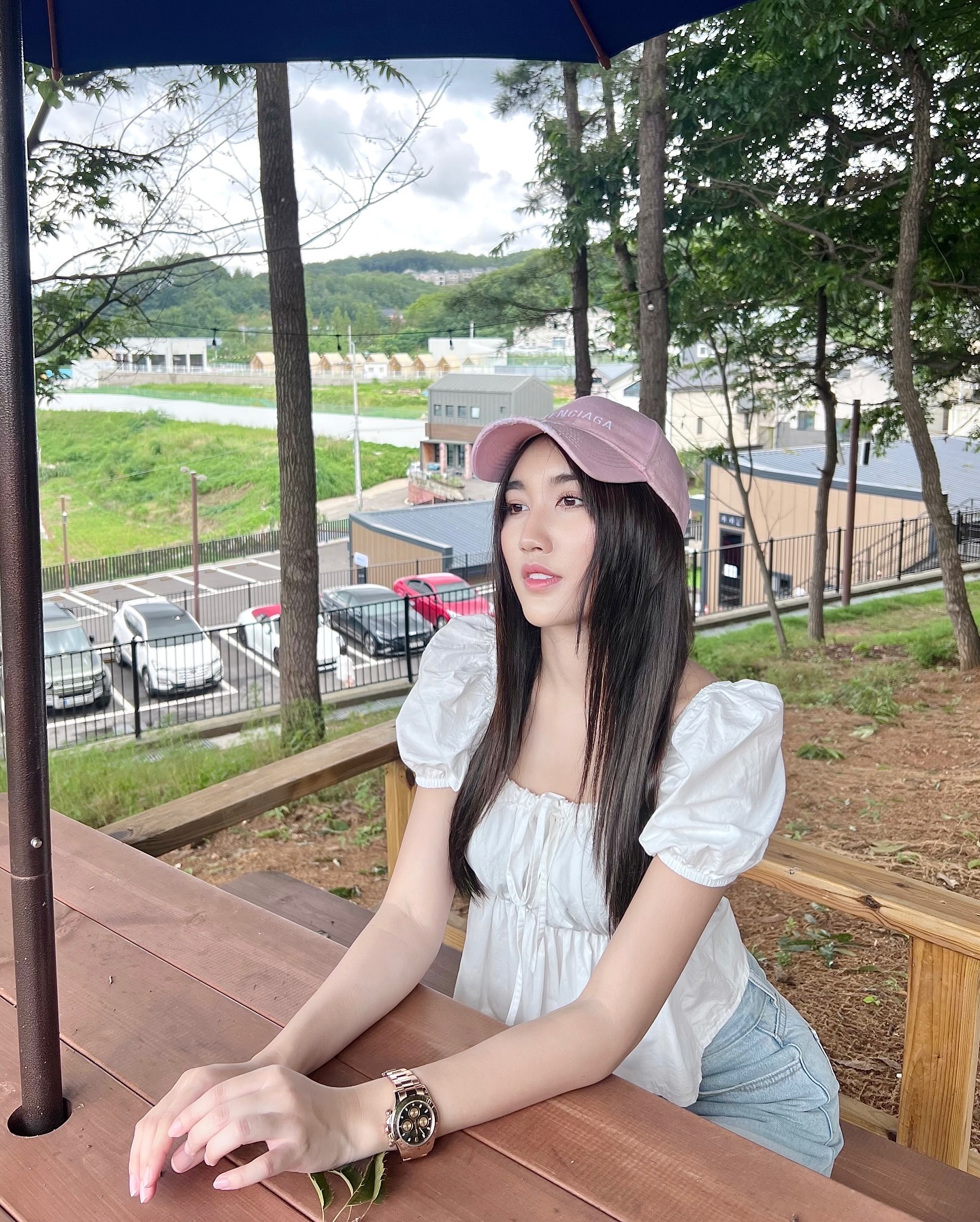 เบส - รักษ์วนีย์ คำสิงห์