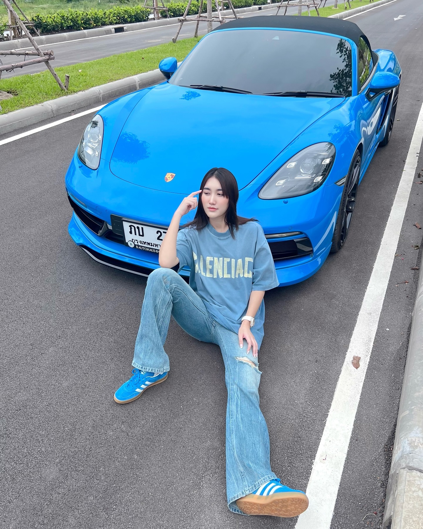 เบส - รักษ์วนีย์ คำสิงห์