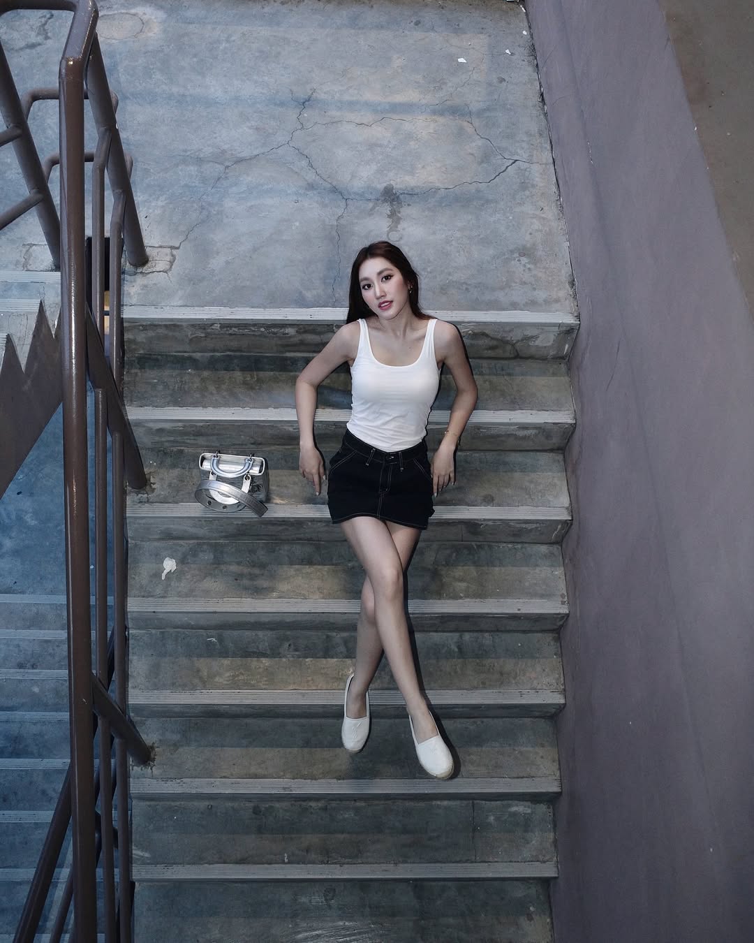 เบส - รักษ์วนีย์ คำสิงห์