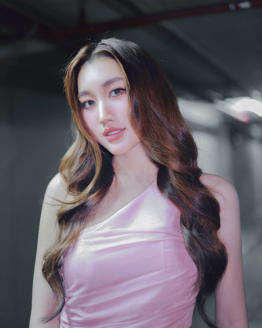 เบส - รักษ์วนีย์ คำสิงห์