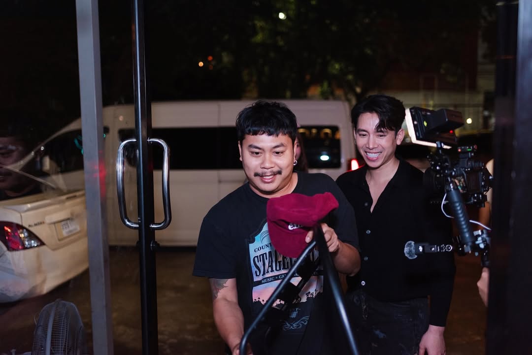 เบส - รักษ์วนีย์ คำสิงห์