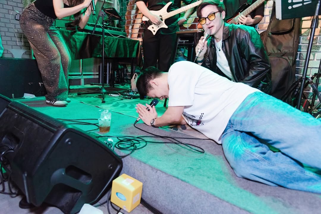 เบส - รักษ์วนีย์ คำสิงห์
