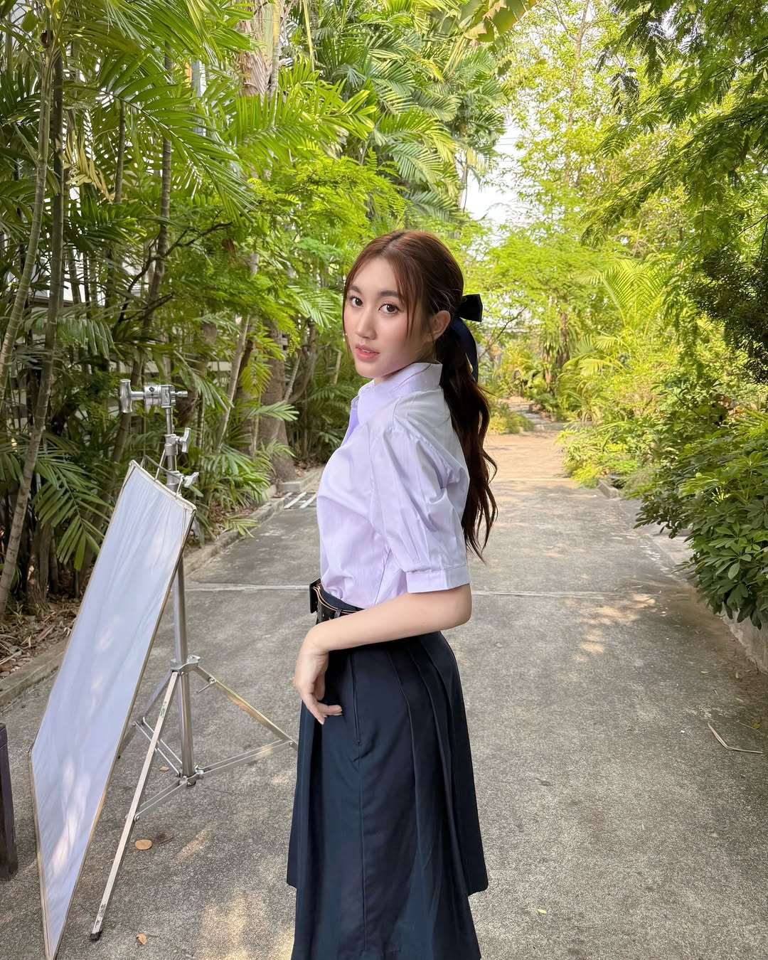 เบส - รักษ์วนีย์ คำสิงห์