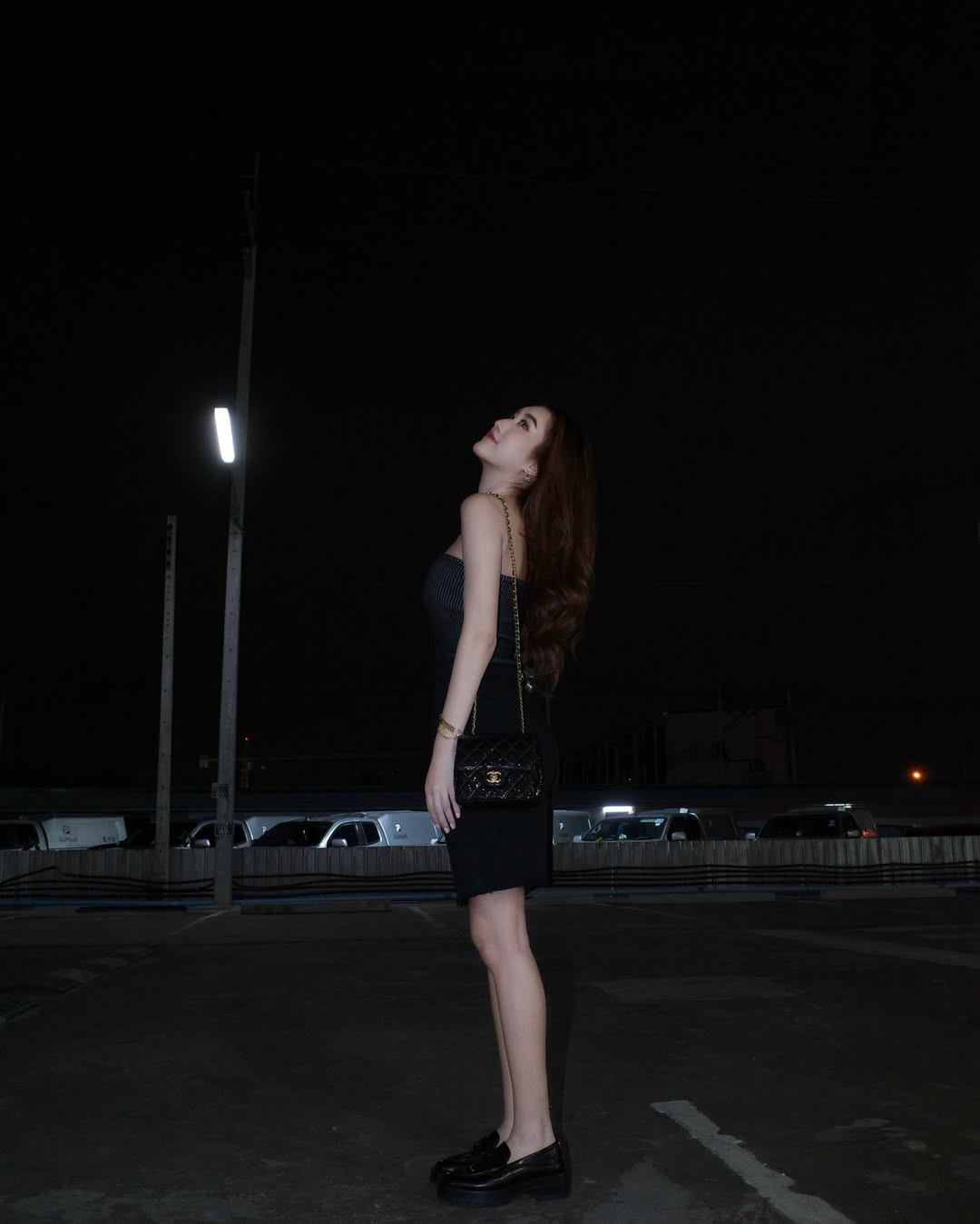 เบส - รักษ์วนีย์ คำสิงห์