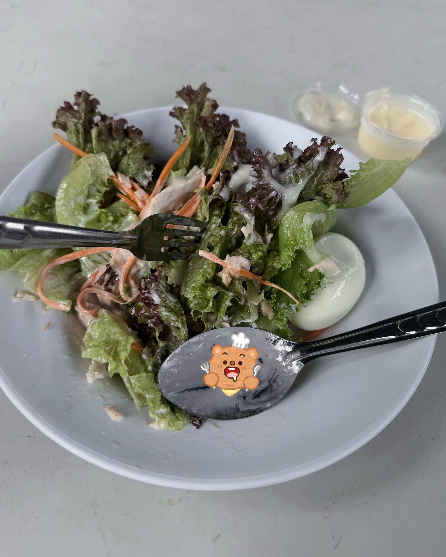 เบส - รักษ์วนีย์ คำสิงห์