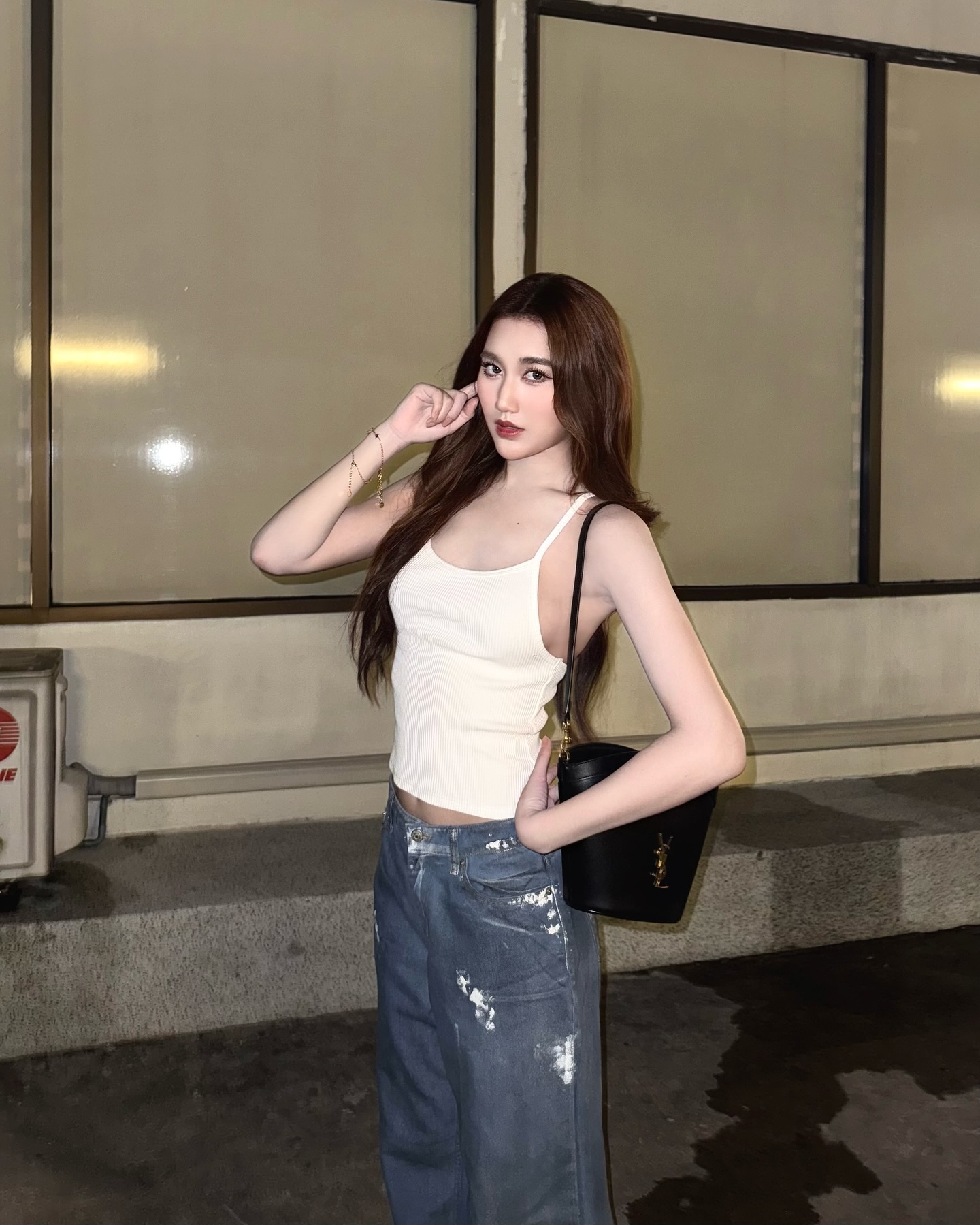 เบส - รักษ์วนีย์ คำสิงห์