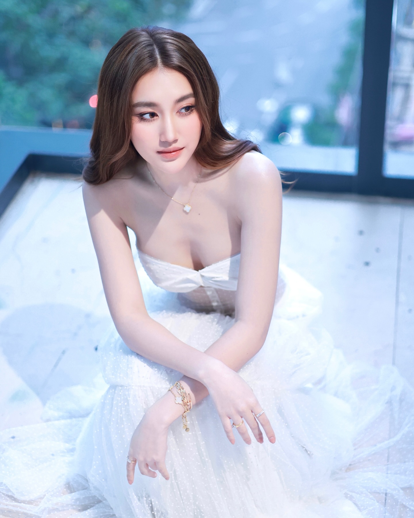 เบส - รักษ์วนีย์ คำสิงห์