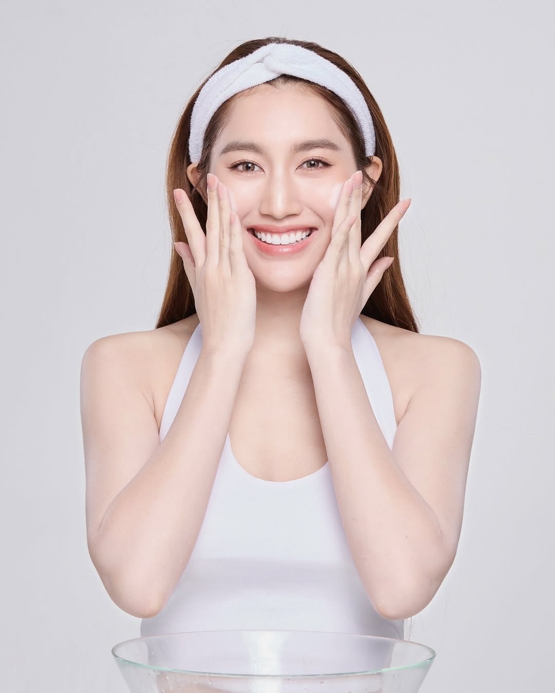 เบส - รักษ์วนีย์ คำสิงห์