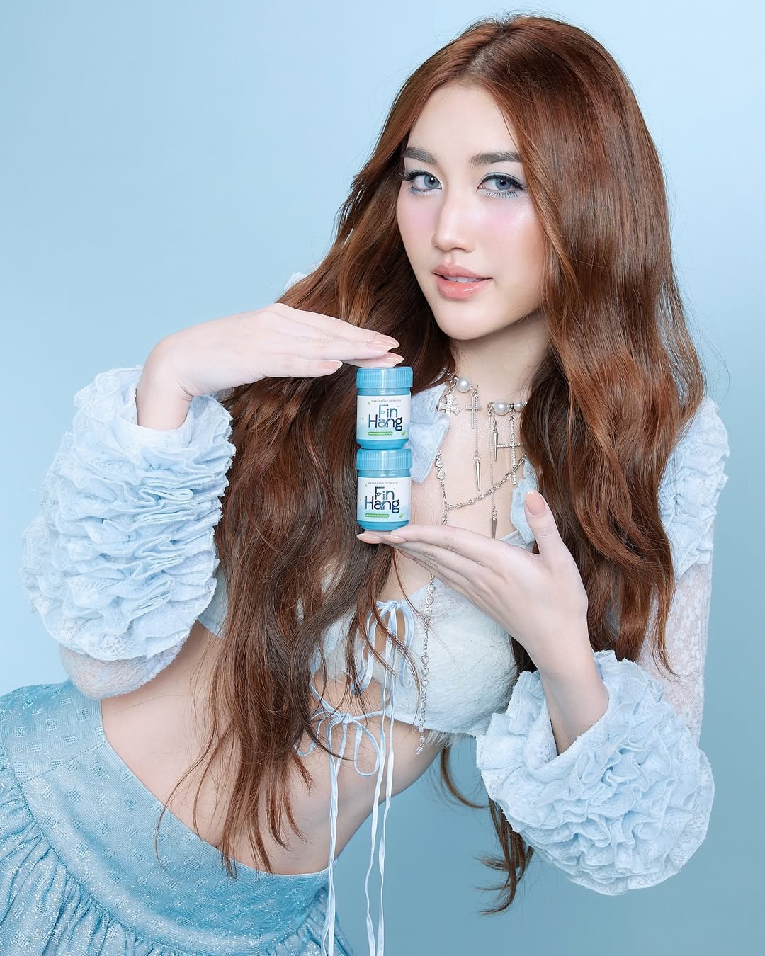 เบส - รักษ์วนีย์ คำสิงห์
