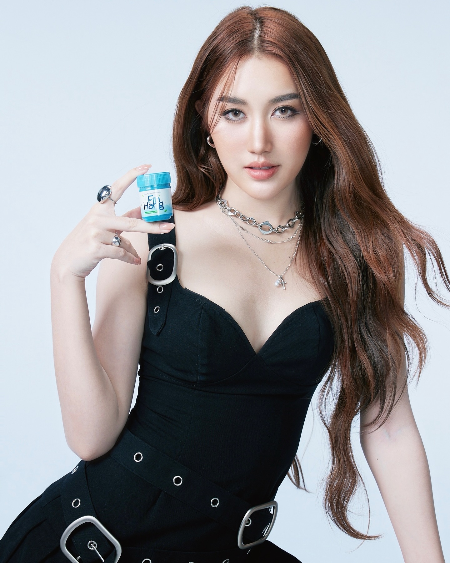 เบส - รักษ์วนีย์ คำสิงห์
