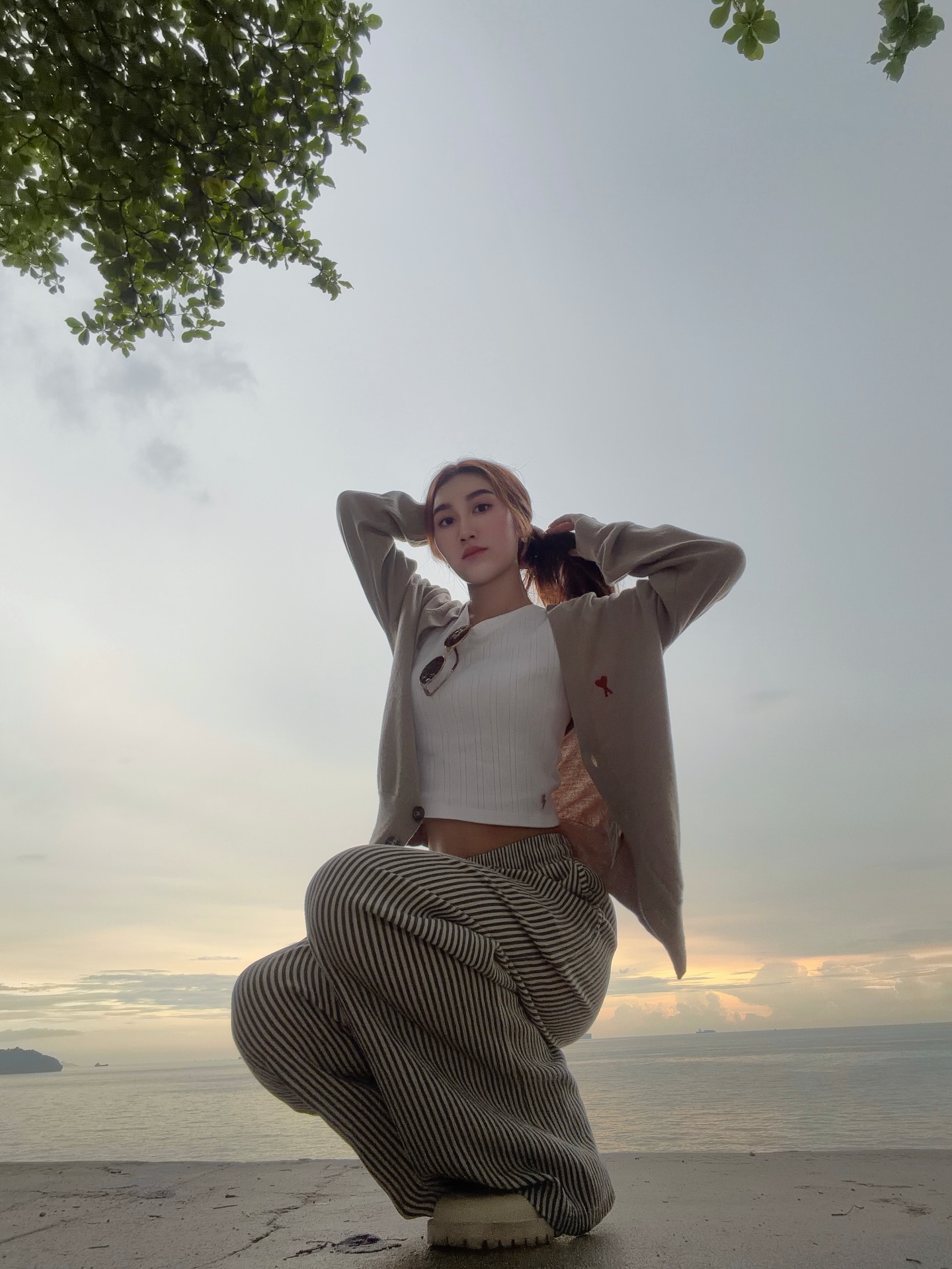 เบส - รักษ์วนีย์ คำสิงห์