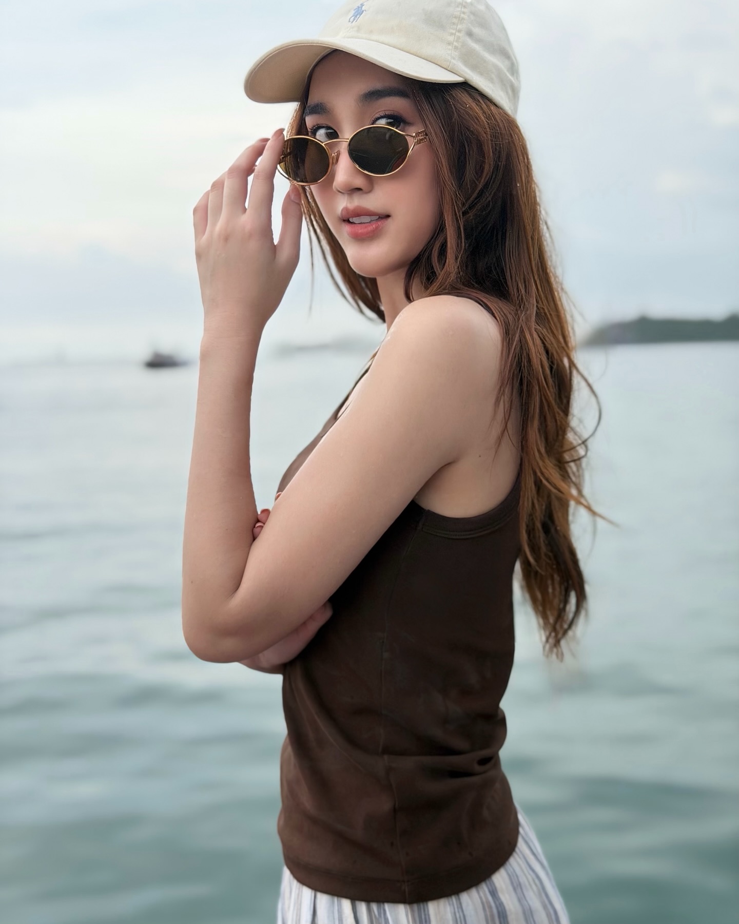 เบส - รักษ์วนีย์ คำสิงห์