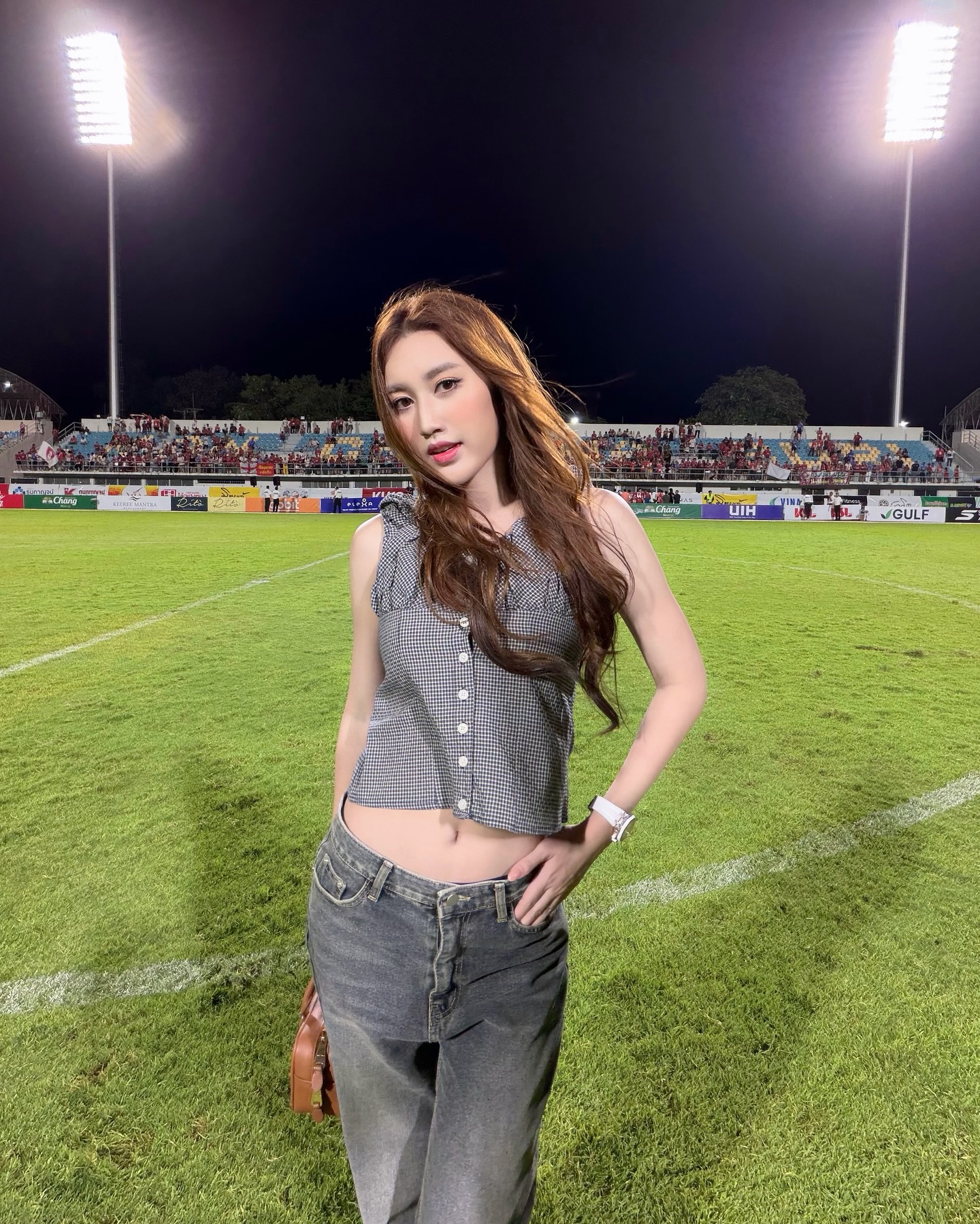 เบส - รักษ์วนีย์ คำสิงห์