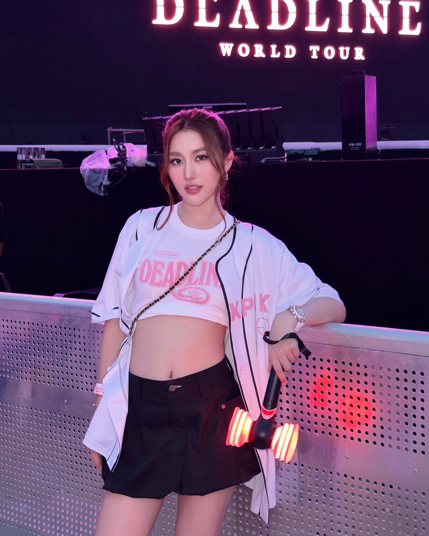 เบส - รักษ์วนีย์ คำสิงห์