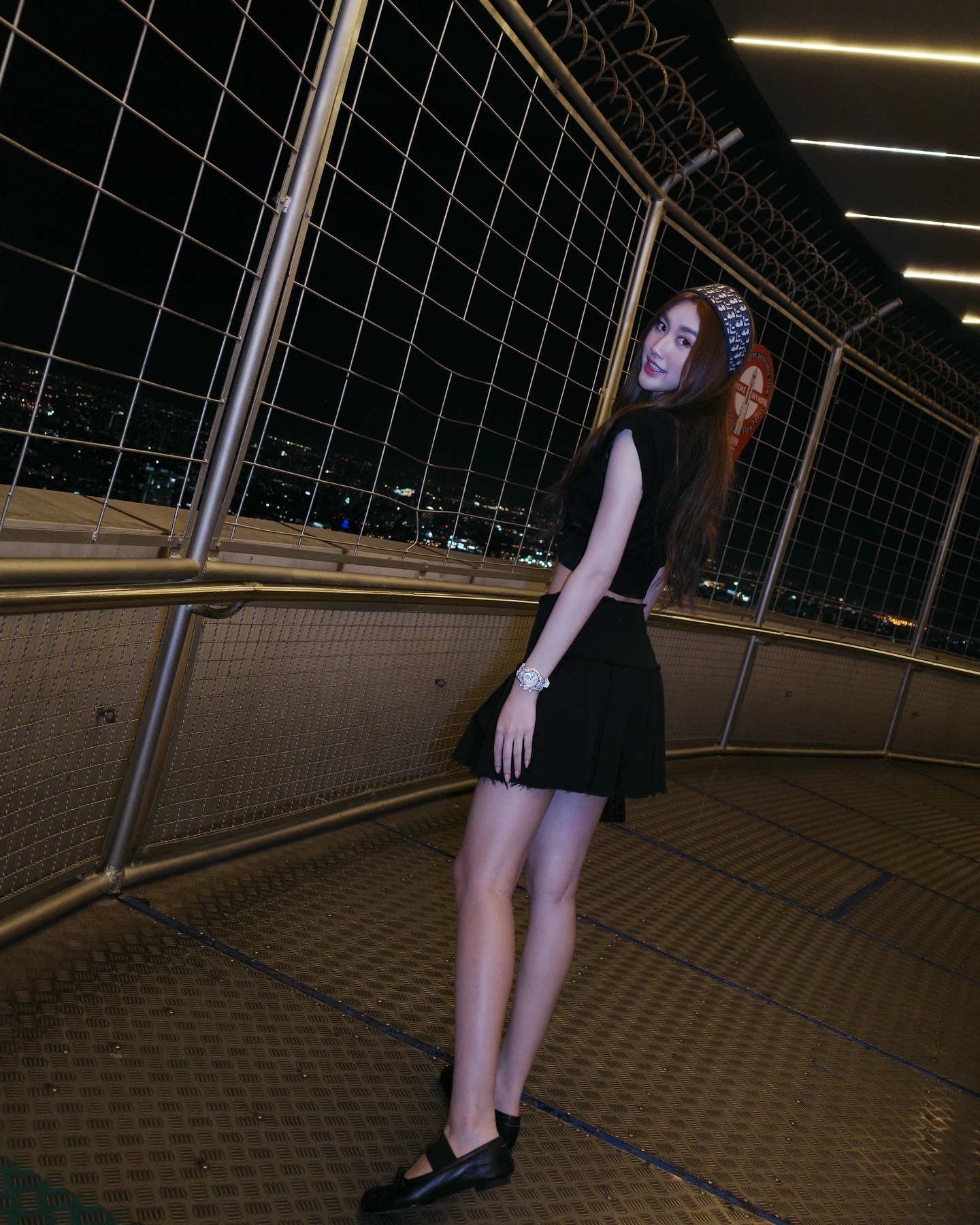 เบส - รักษ์วนีย์ คำสิงห์