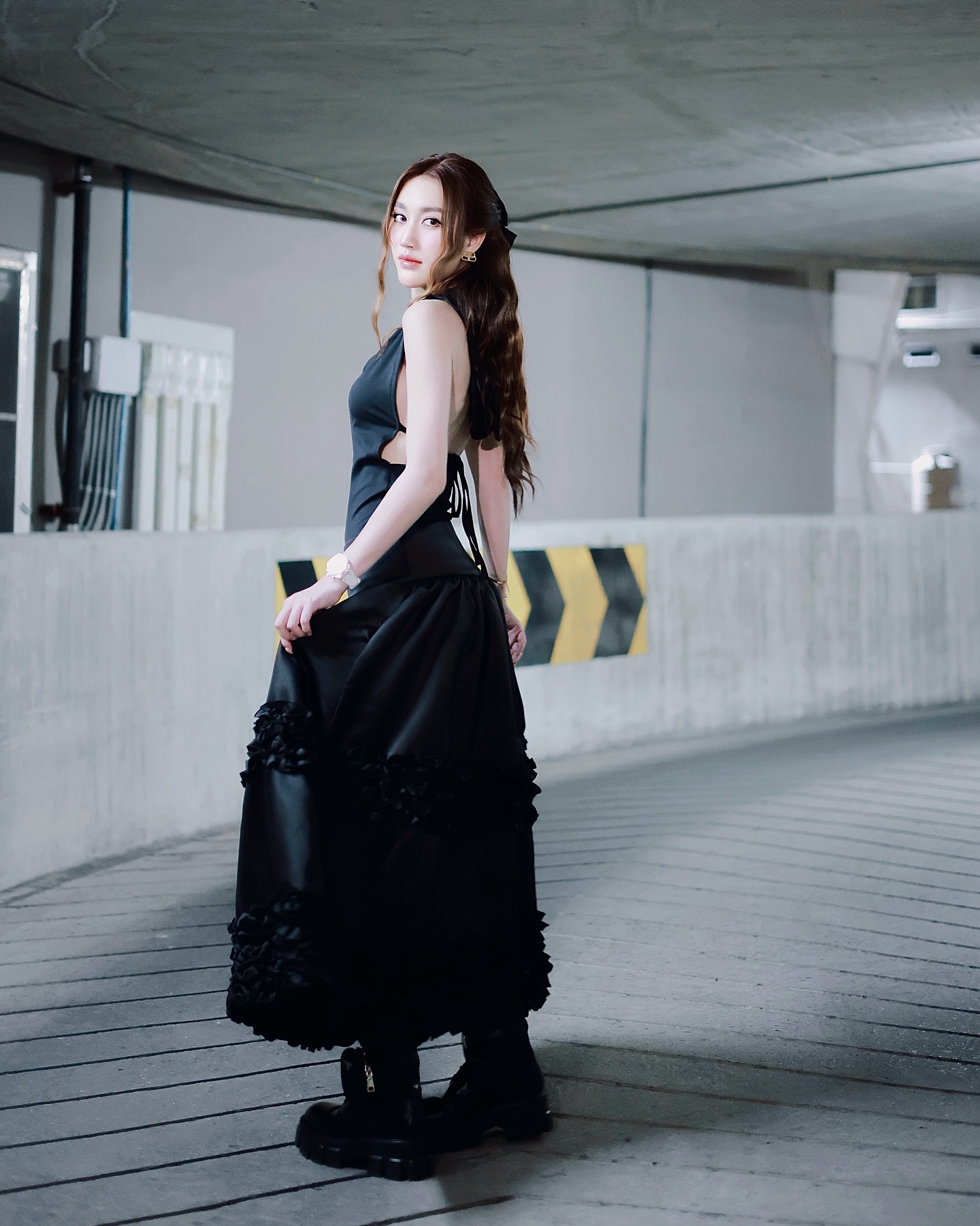 เบส - รักษ์วนีย์ คำสิงห์