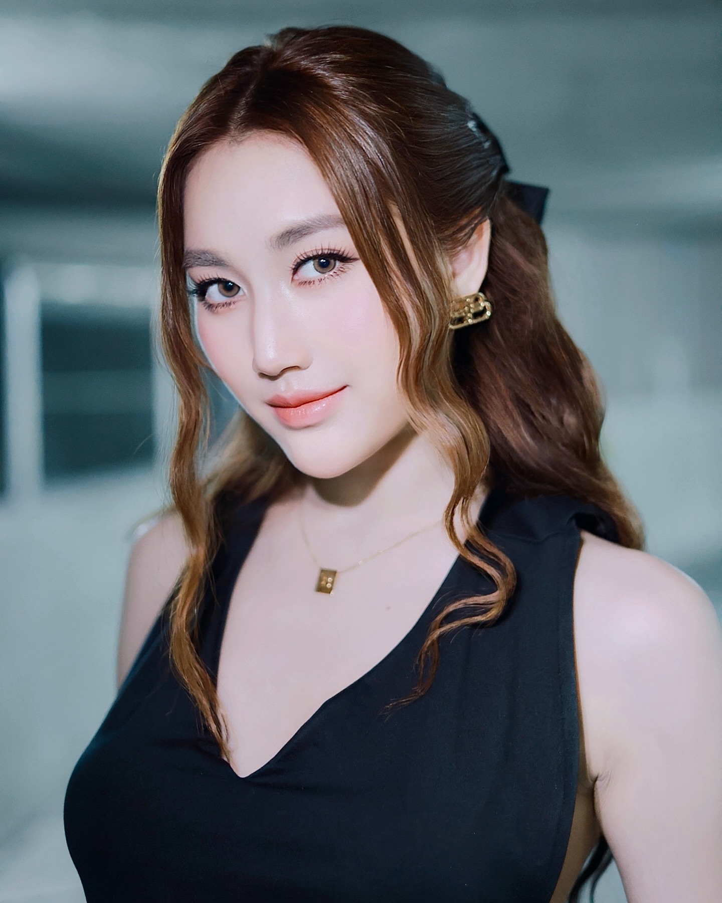 เบส - รักษ์วนีย์ คำสิงห์