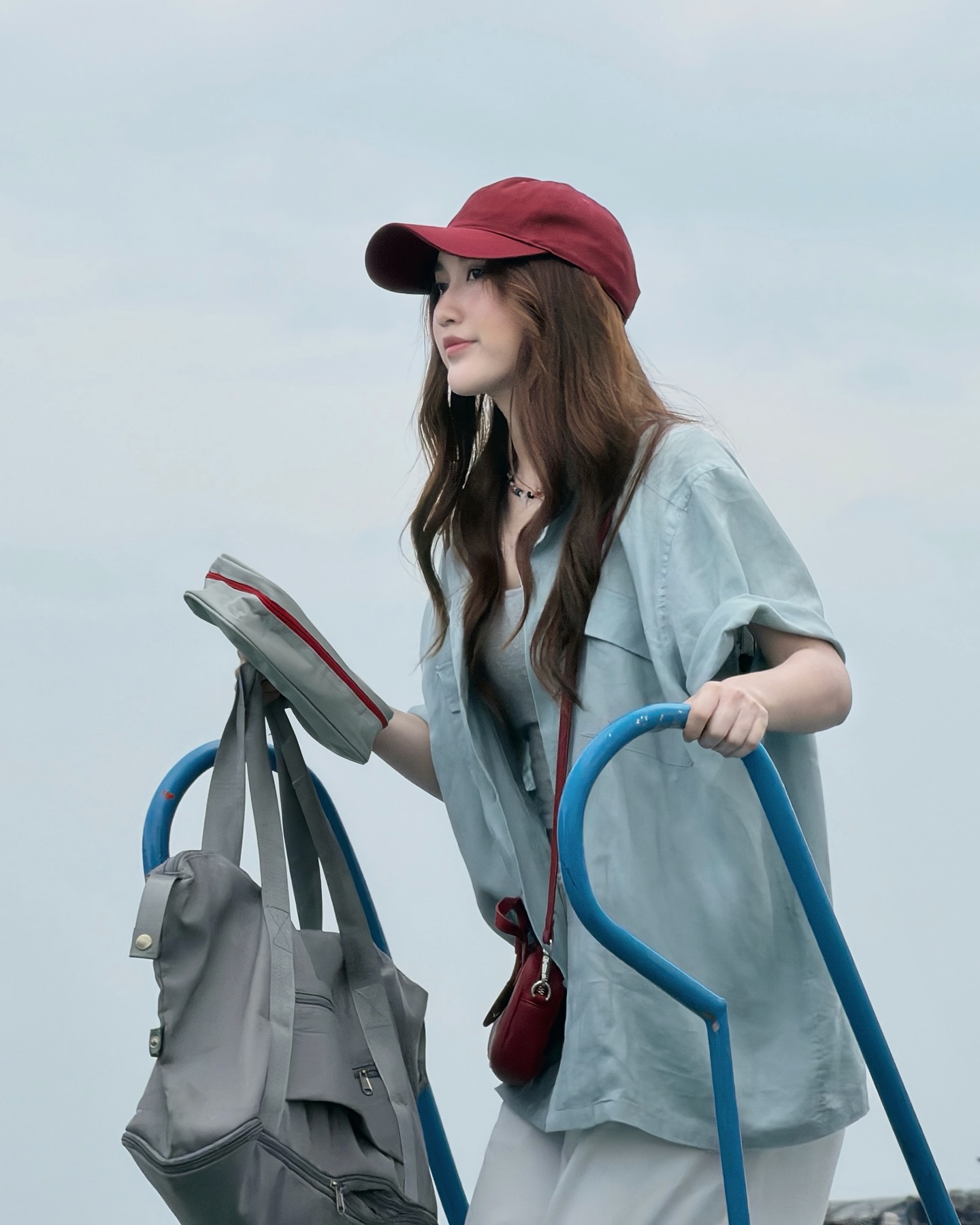 เบส - รักษ์วนีย์ คำสิงห์