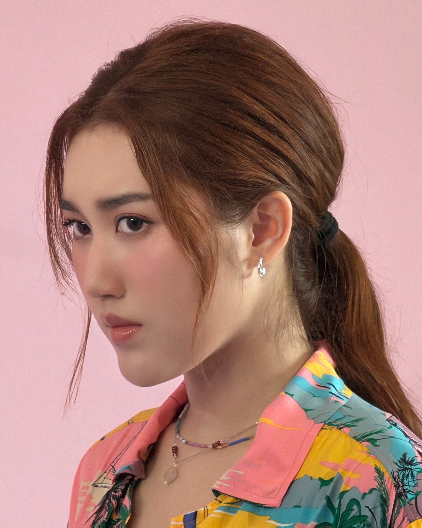 เบส - รักษ์วนีย์ คำสิงห์