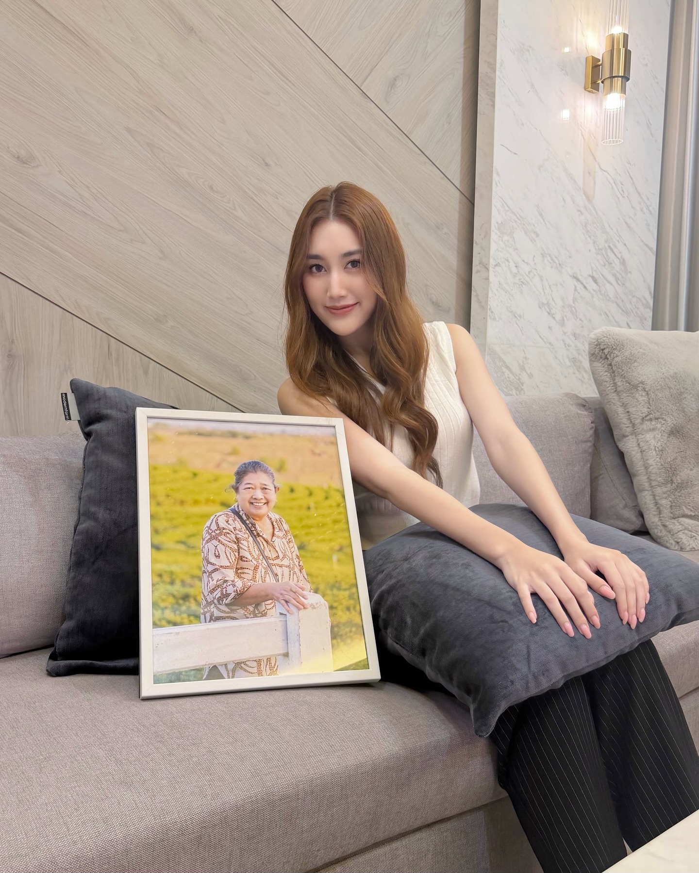 เบส - รักษ์วนีย์ คำสิงห์