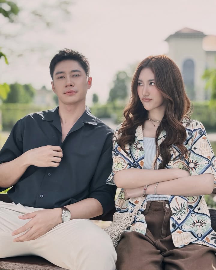 เบส - รักษ์วนีย์ คำสิงห์