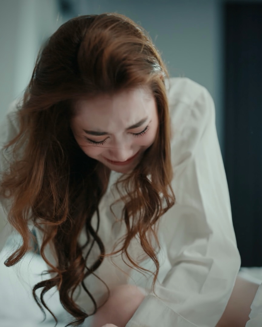 เบส - รักษ์วนีย์ คำสิงห์