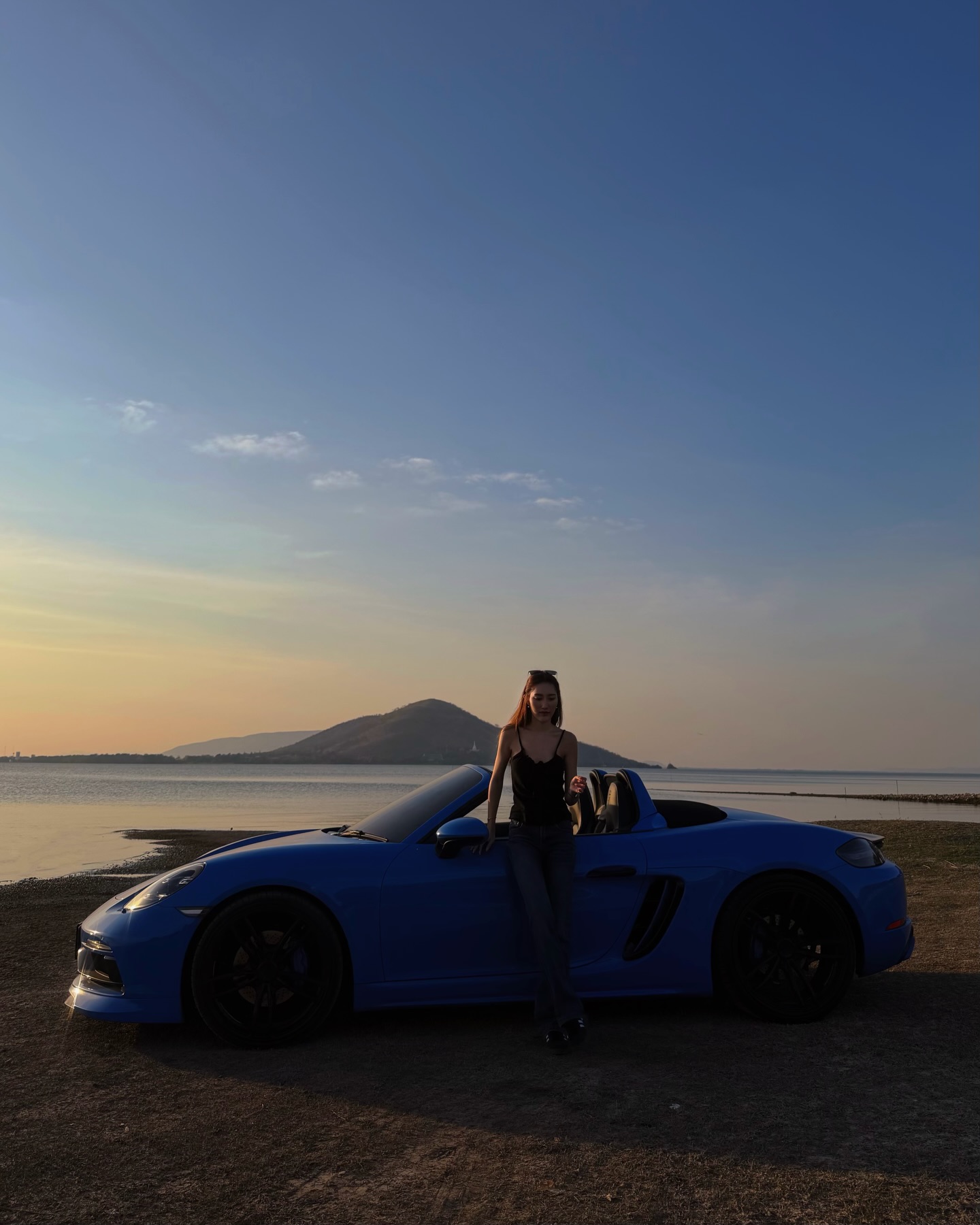 เบส - รักษ์วนีย์ คำสิงห์