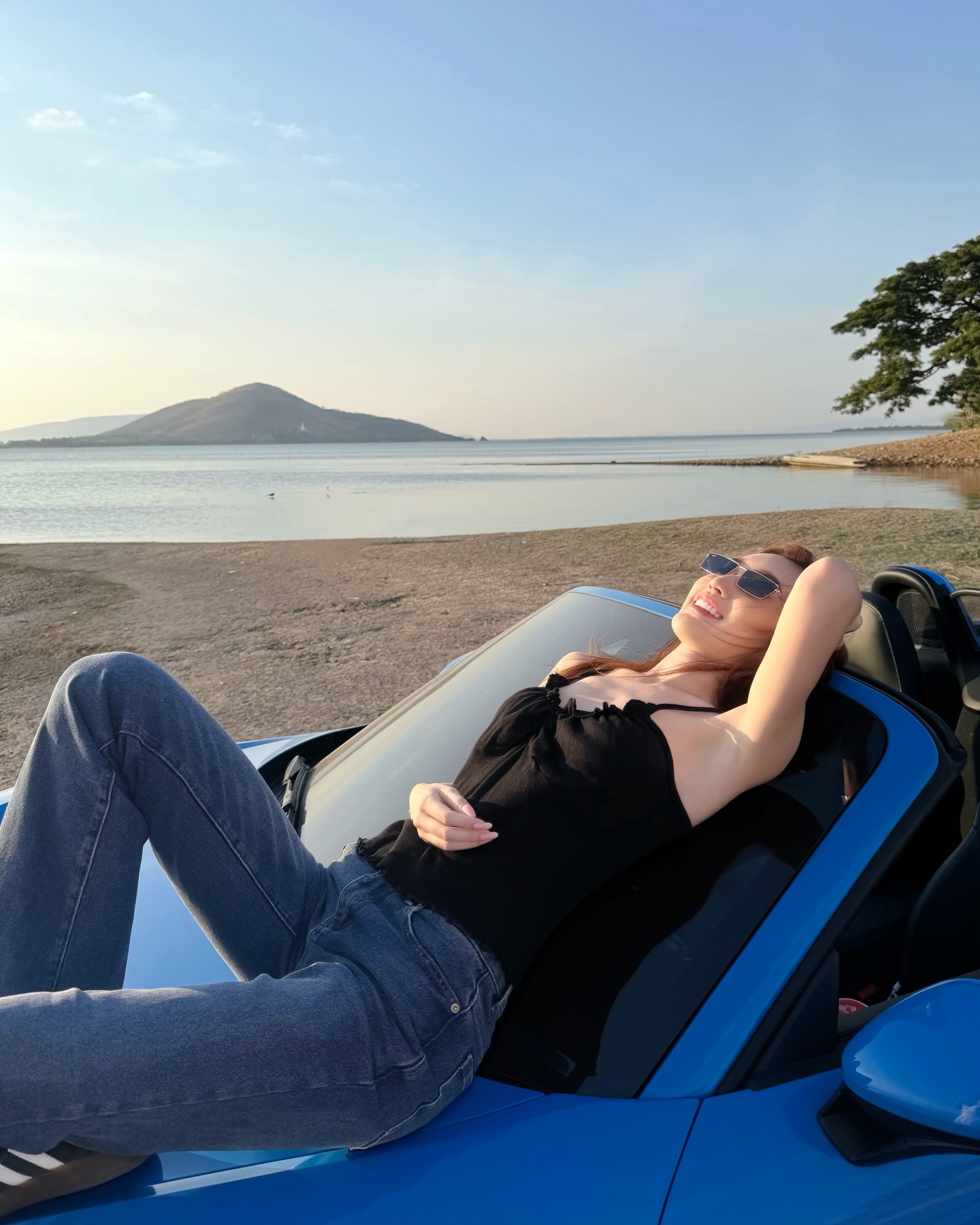 เบส - รักษ์วนีย์ คำสิงห์