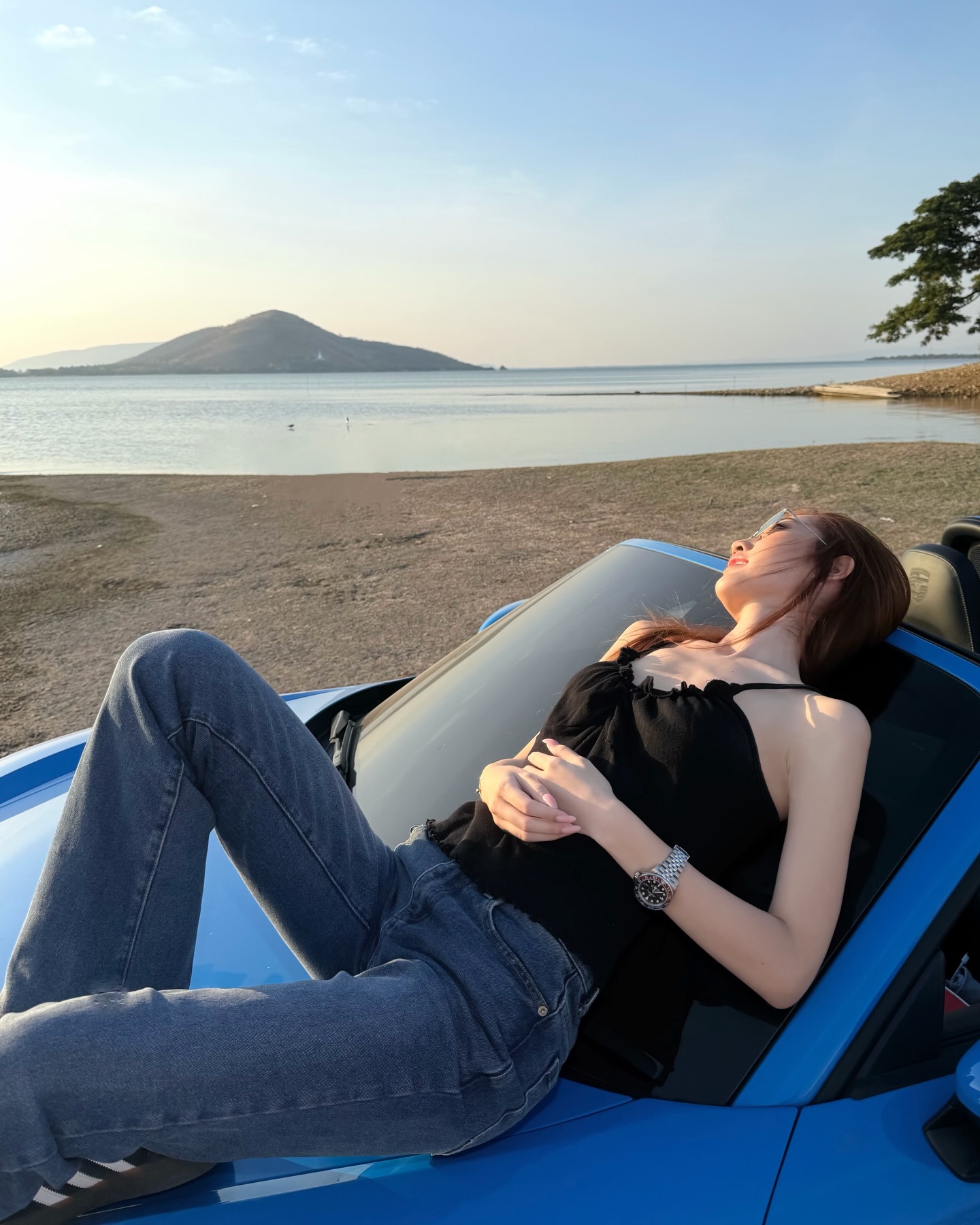 เบส - รักษ์วนีย์ คำสิงห์