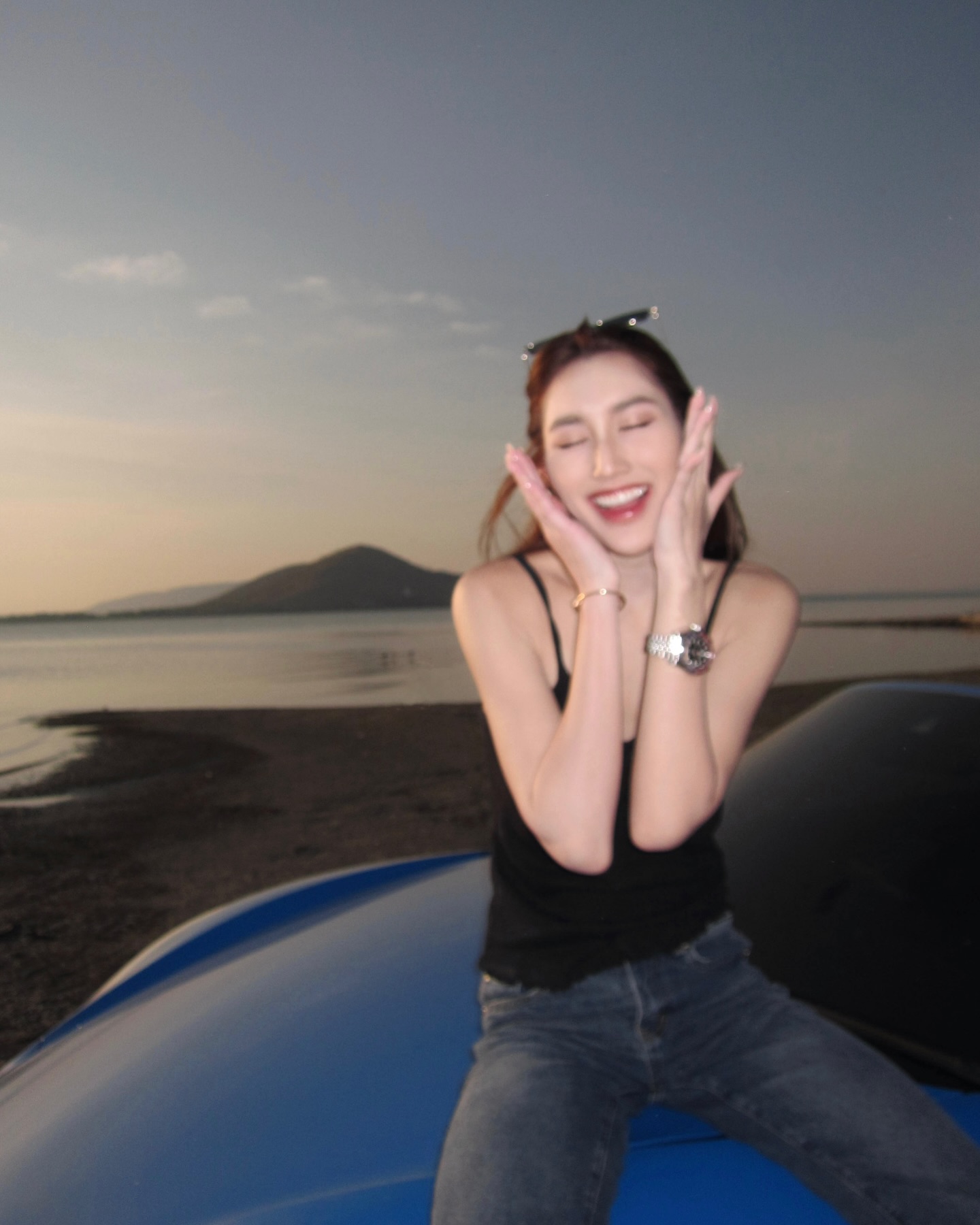 เบส - รักษ์วนีย์ คำสิงห์