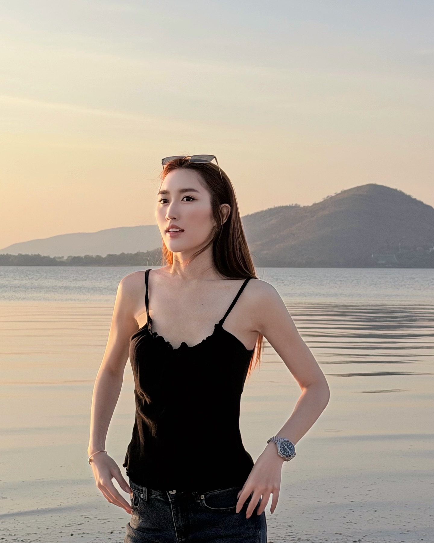 เบส - รักษ์วนีย์ คำสิงห์