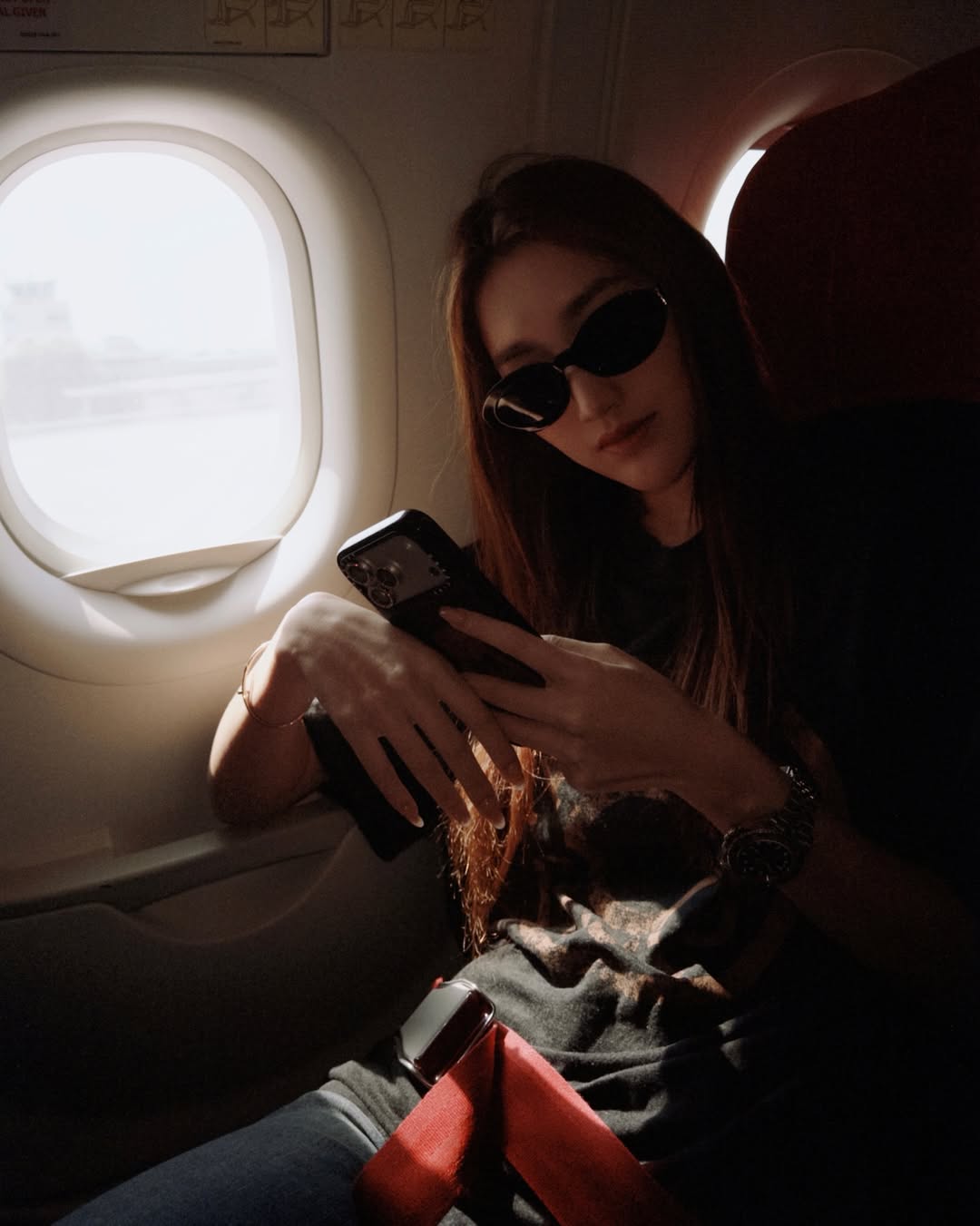 เบส - รักษ์วนีย์ คำสิงห์