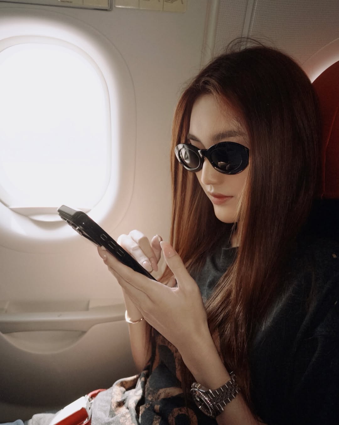 เบส - รักษ์วนีย์ คำสิงห์