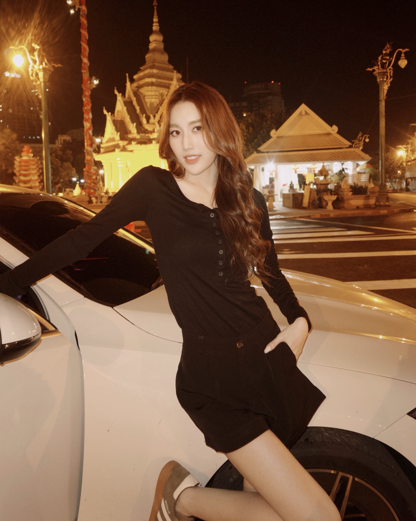 เบส - รักษ์วนีย์ คำสิงห์