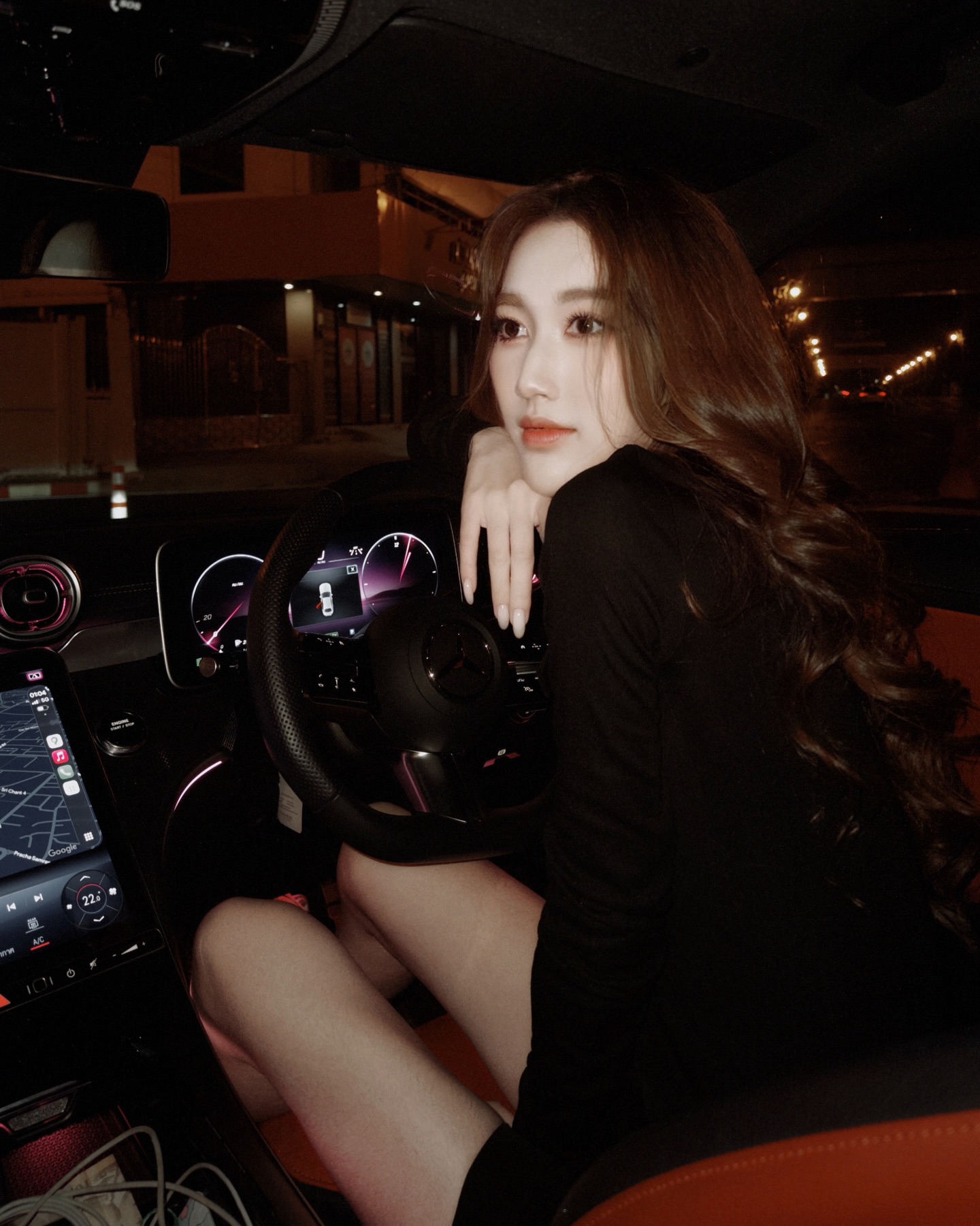 เบส - รักษ์วนีย์ คำสิงห์