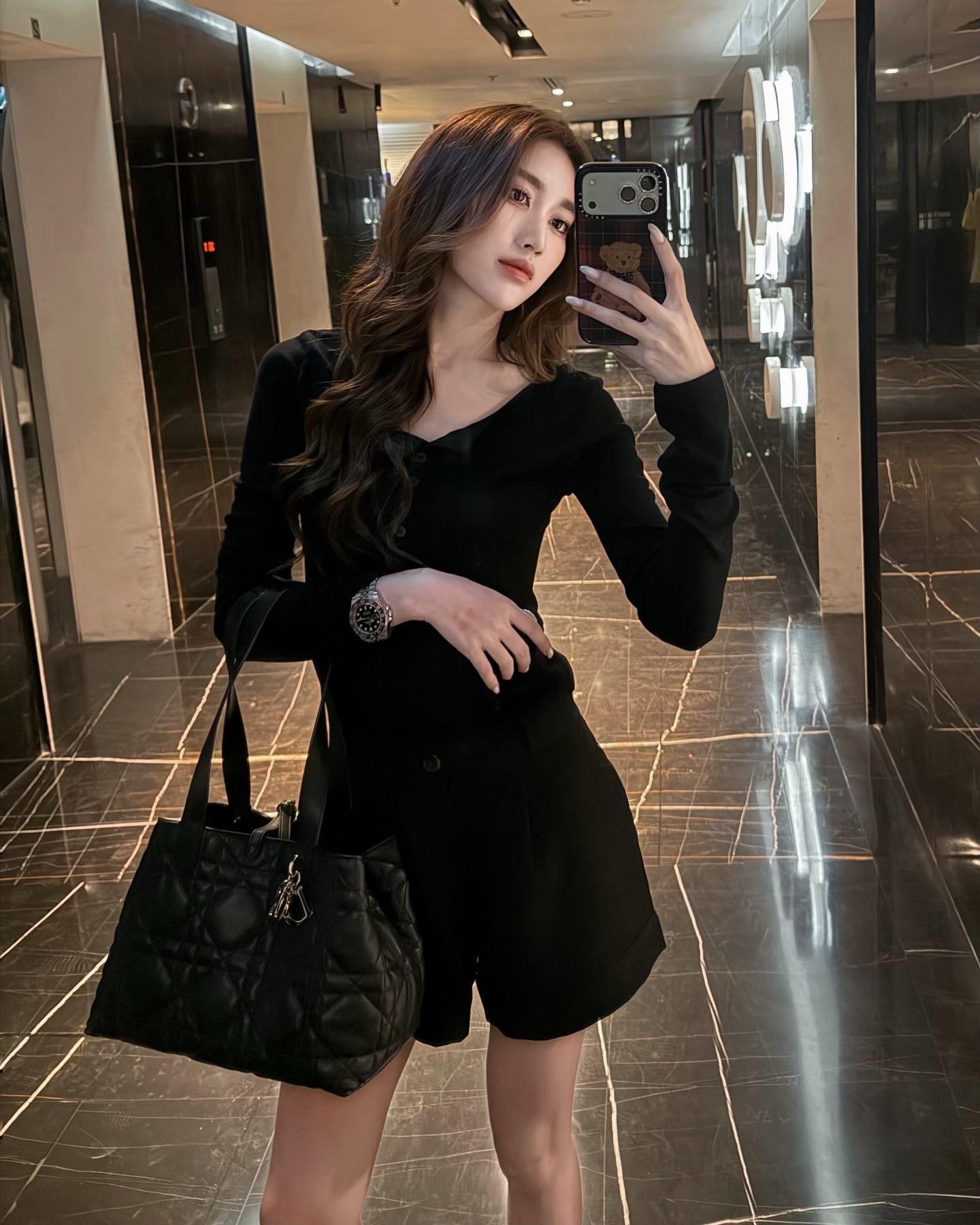 เบส - รักษ์วนีย์ คำสิงห์