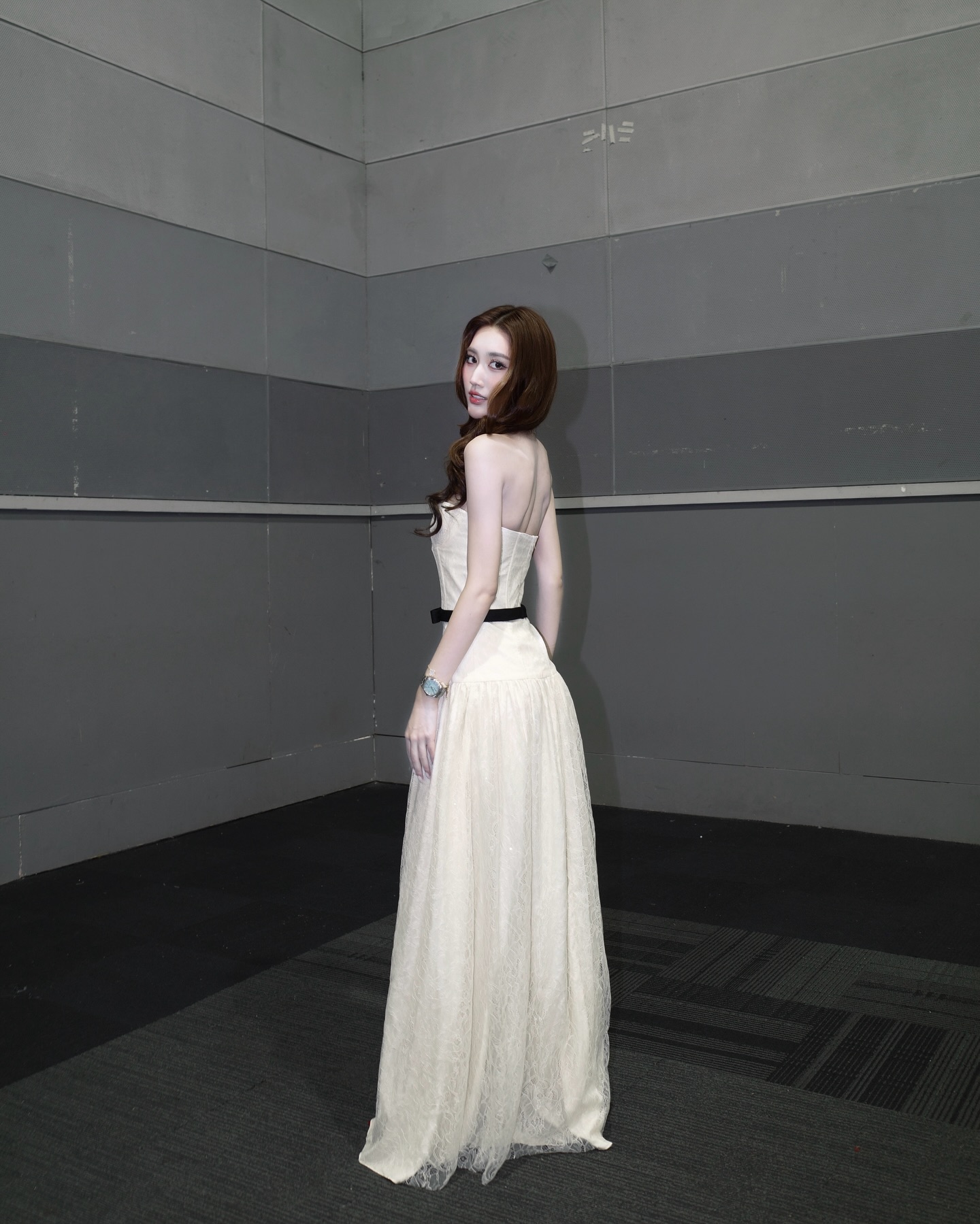 เบส - รักษ์วนีย์ คำสิงห์