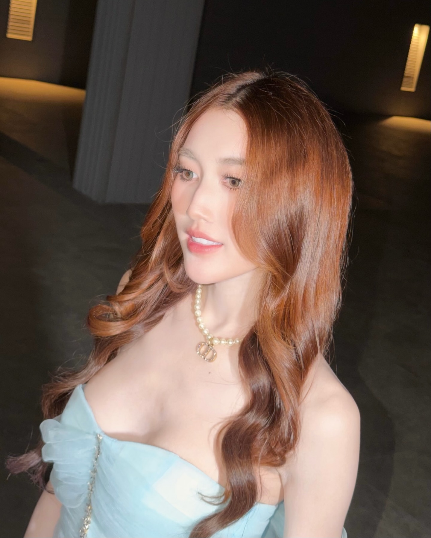 เบส - รักษ์วนีย์ คำสิงห์