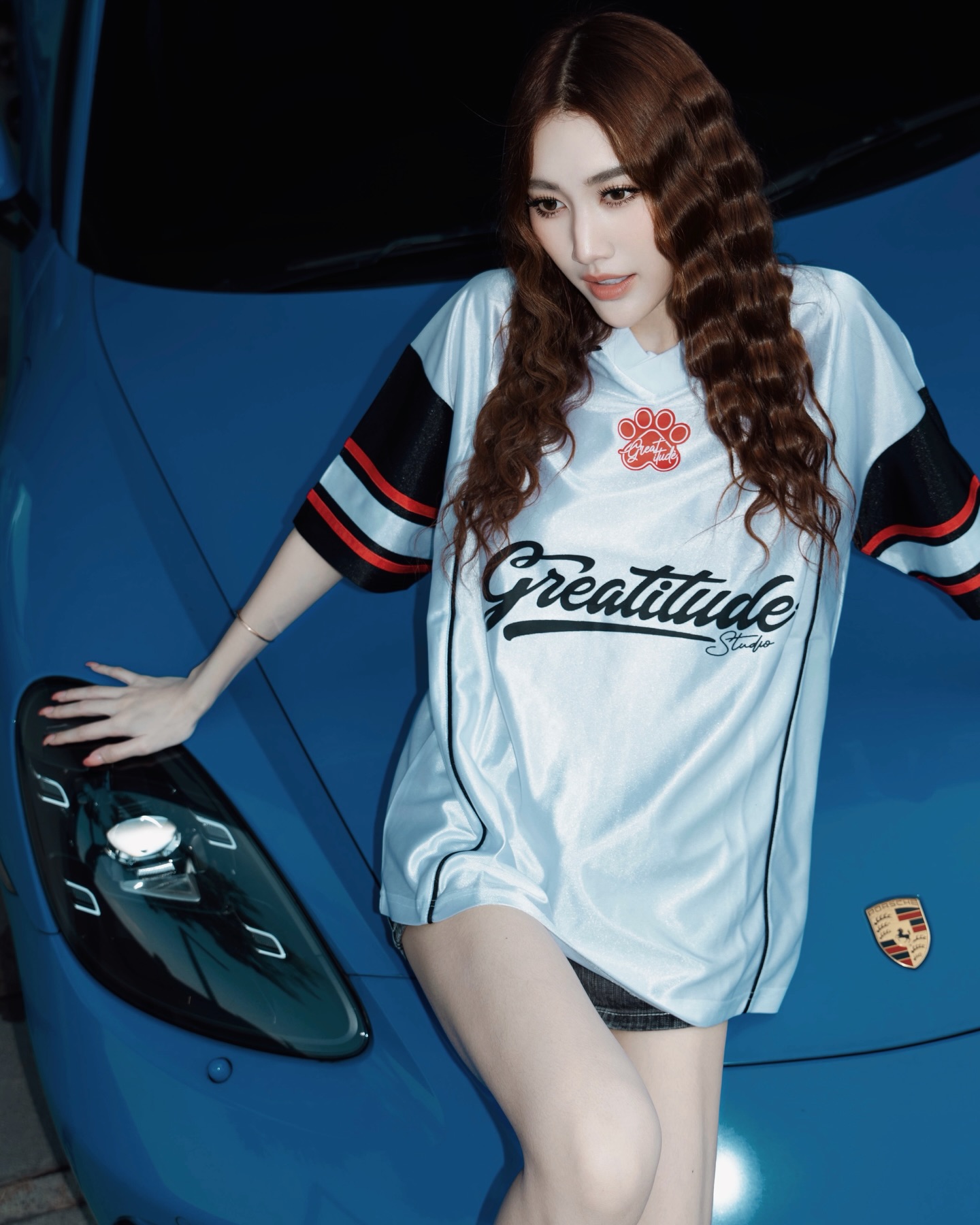 เบส - รักษ์วนีย์ คำสิงห์